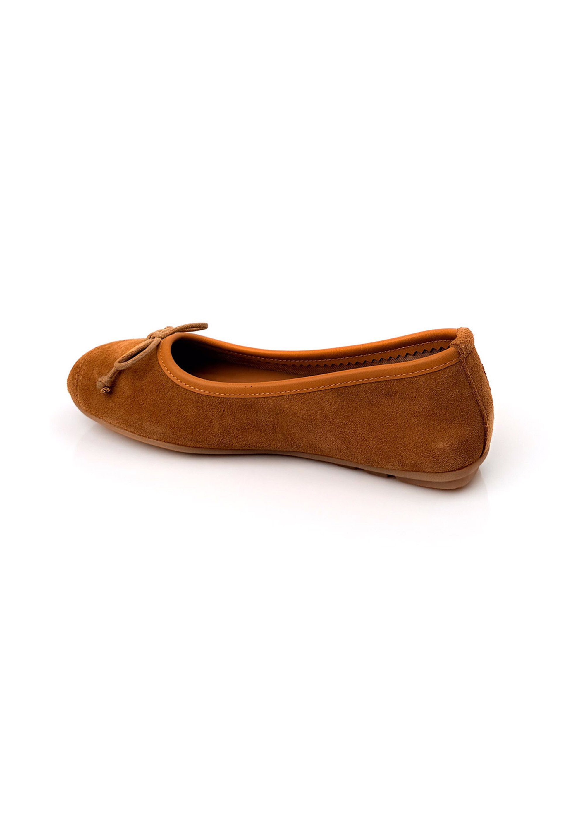 Ballerines plates élégantes, cuir nubuck