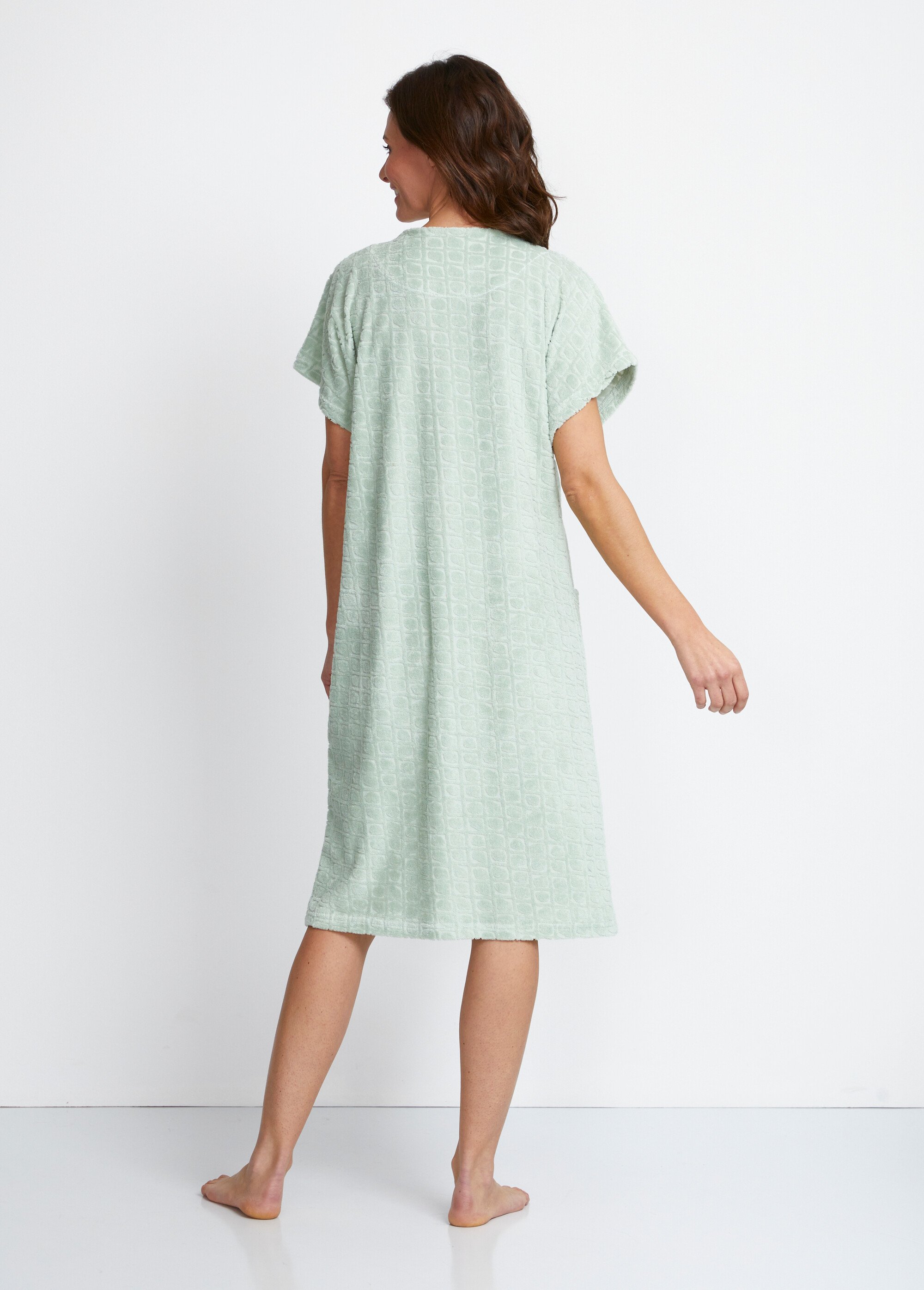 Peignoir boutonné éponge jacquard