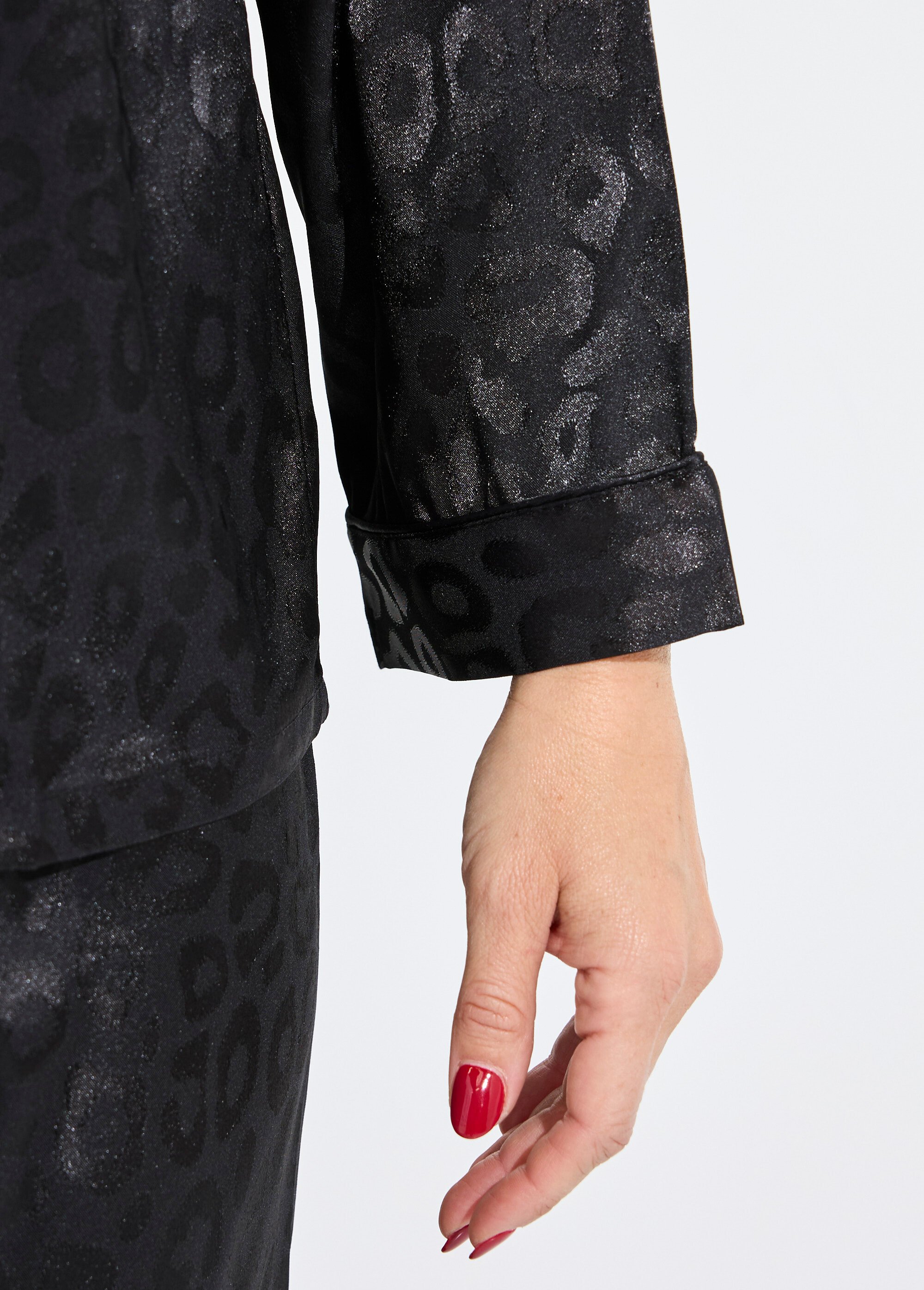 Pyjama long en satin motif léopard Femme Noir H-NT156 DE2