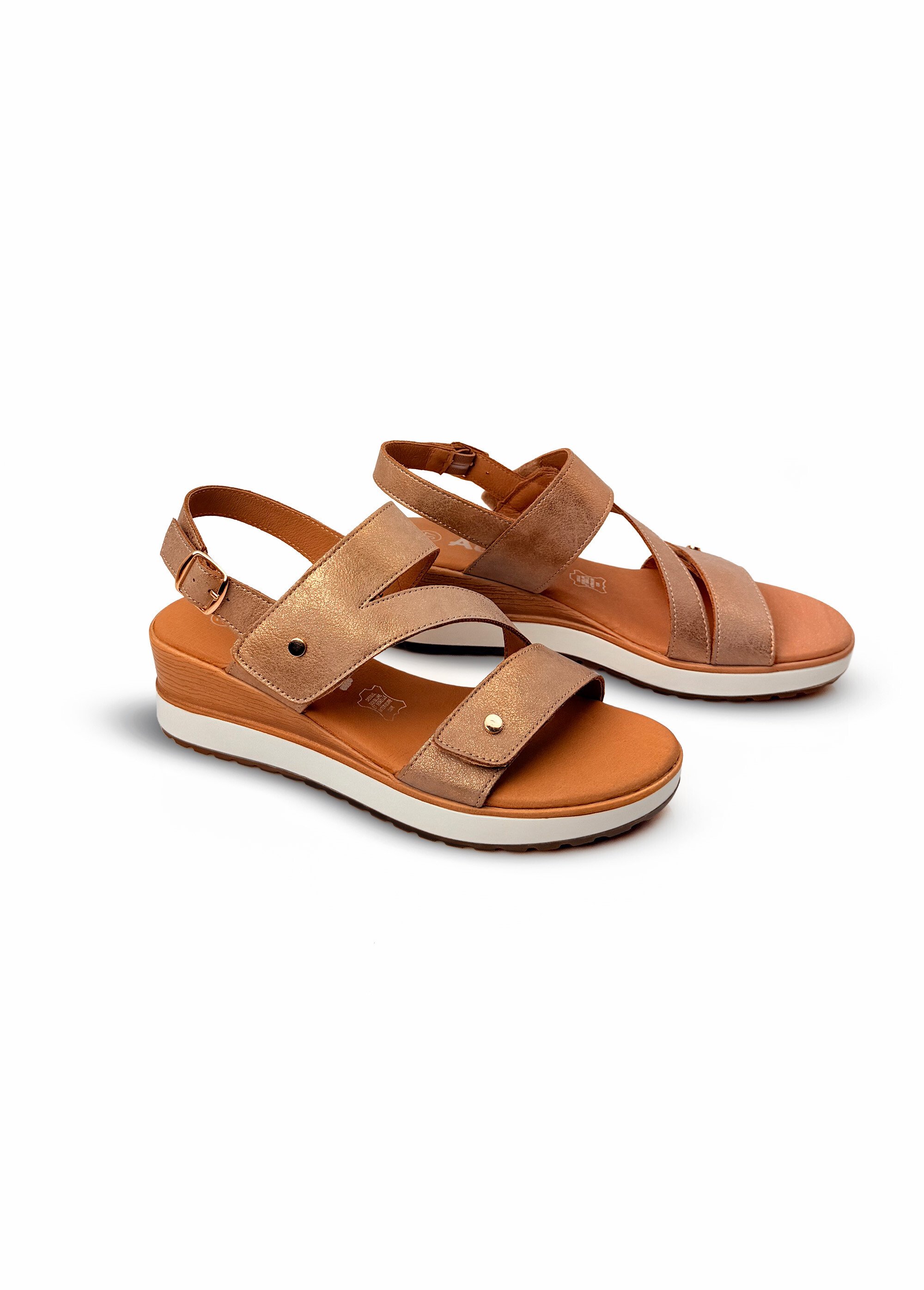 Sandales en cuir, semelle compensée