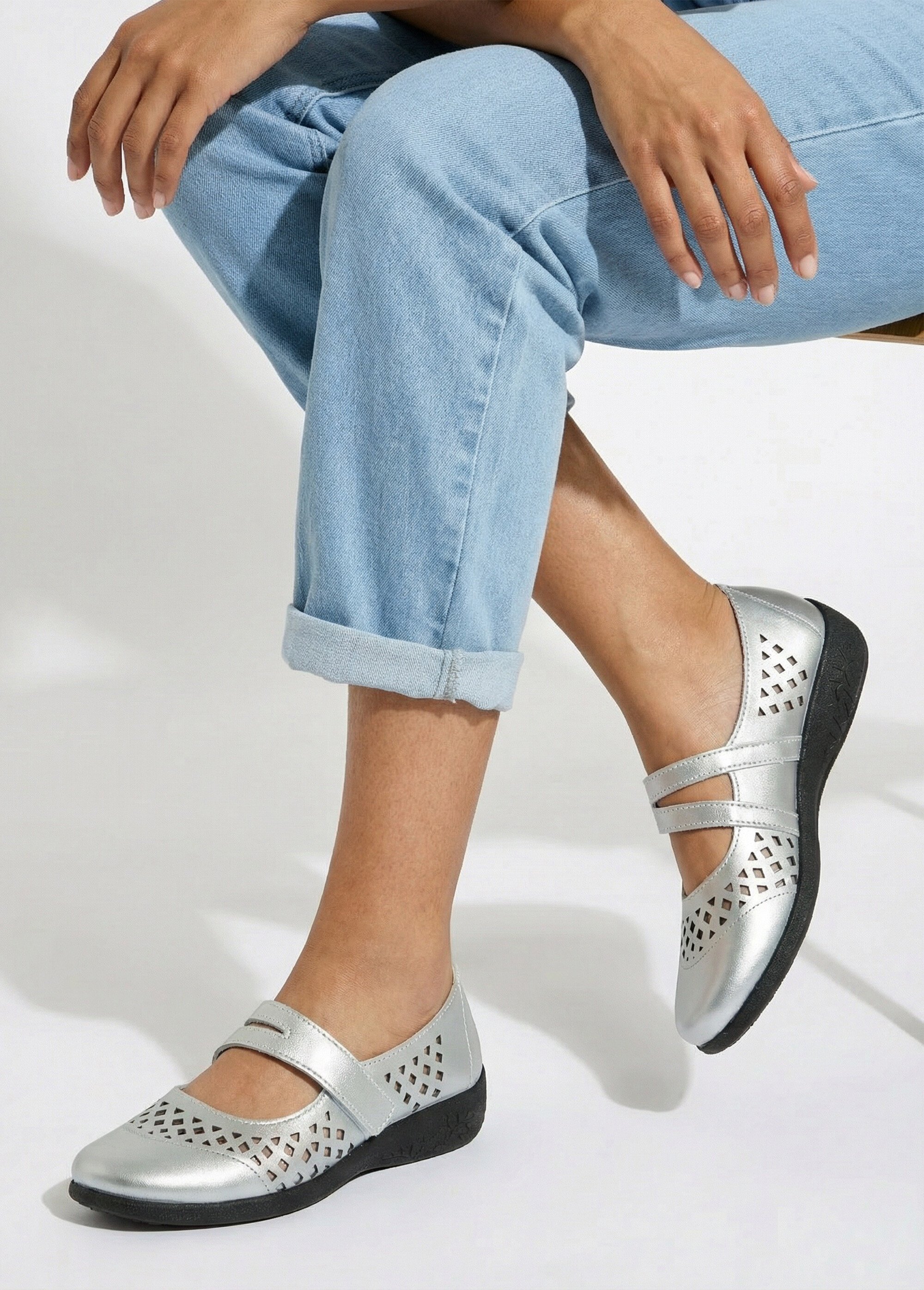 Ballerines babies cuir largeur confort Femme Argenté OLNEY SI1