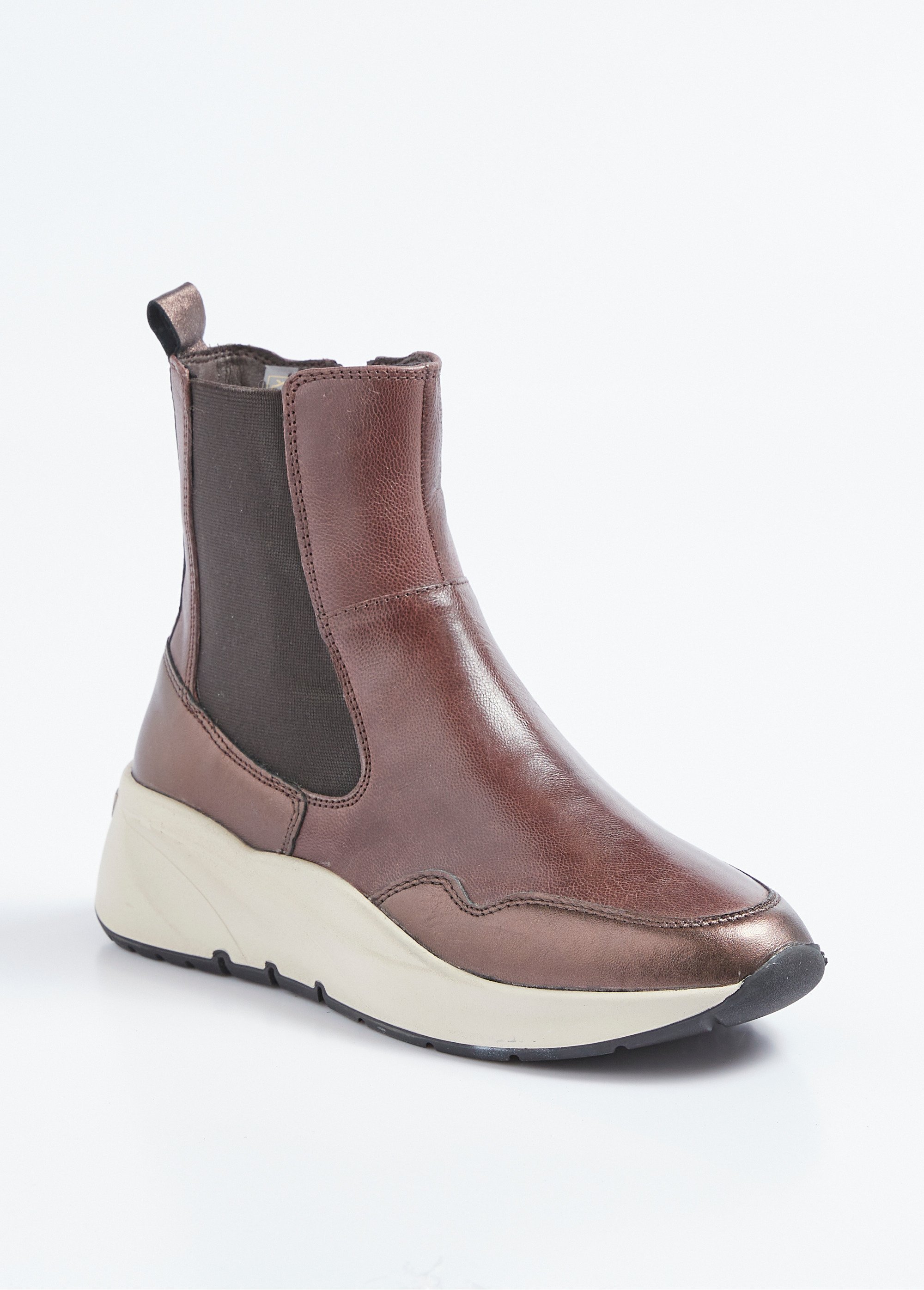 Boots cuir sportswear semelle épaisse