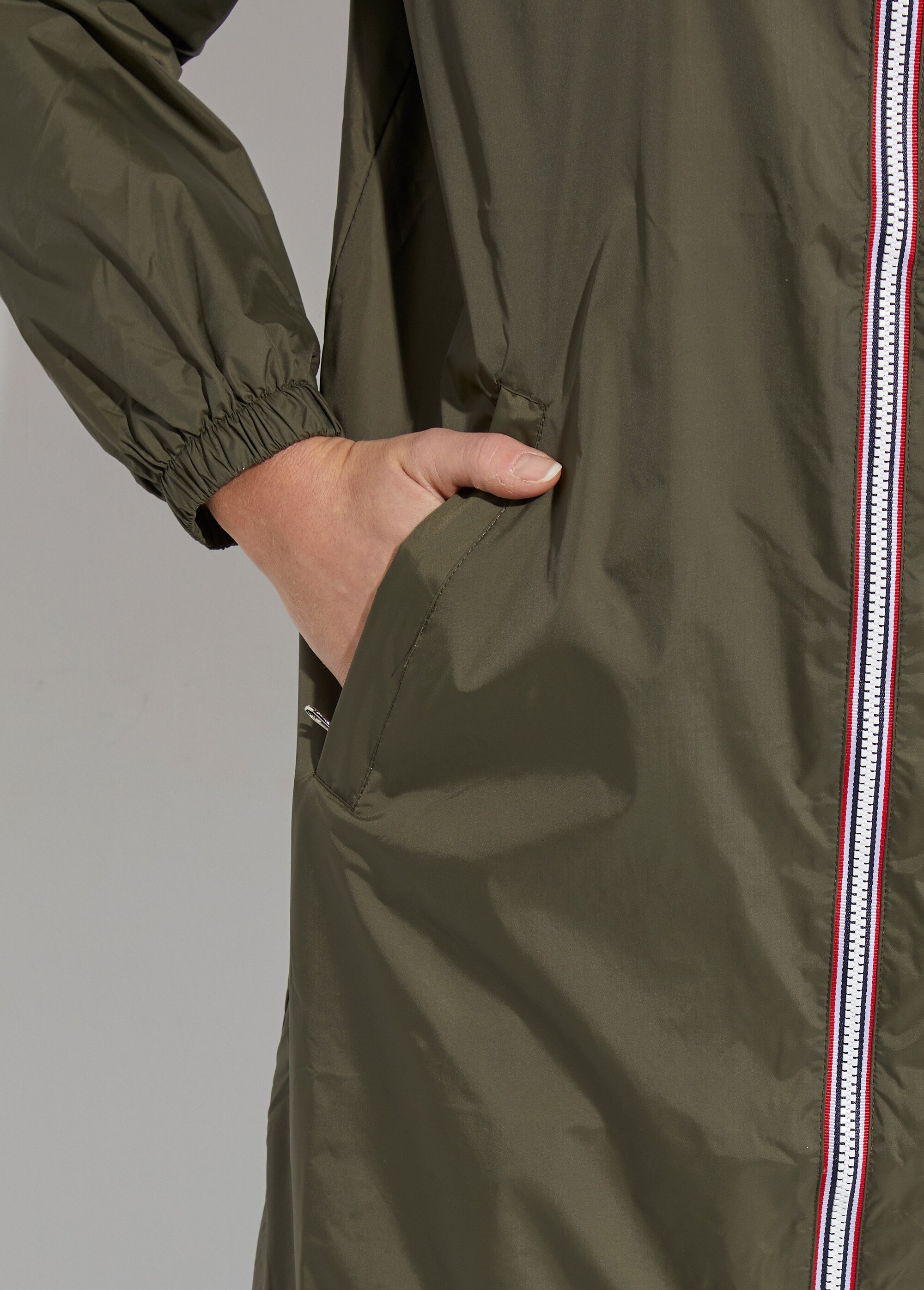 Coupe vent déperlant long à capuche Femme Vert LJ-23078 DE1