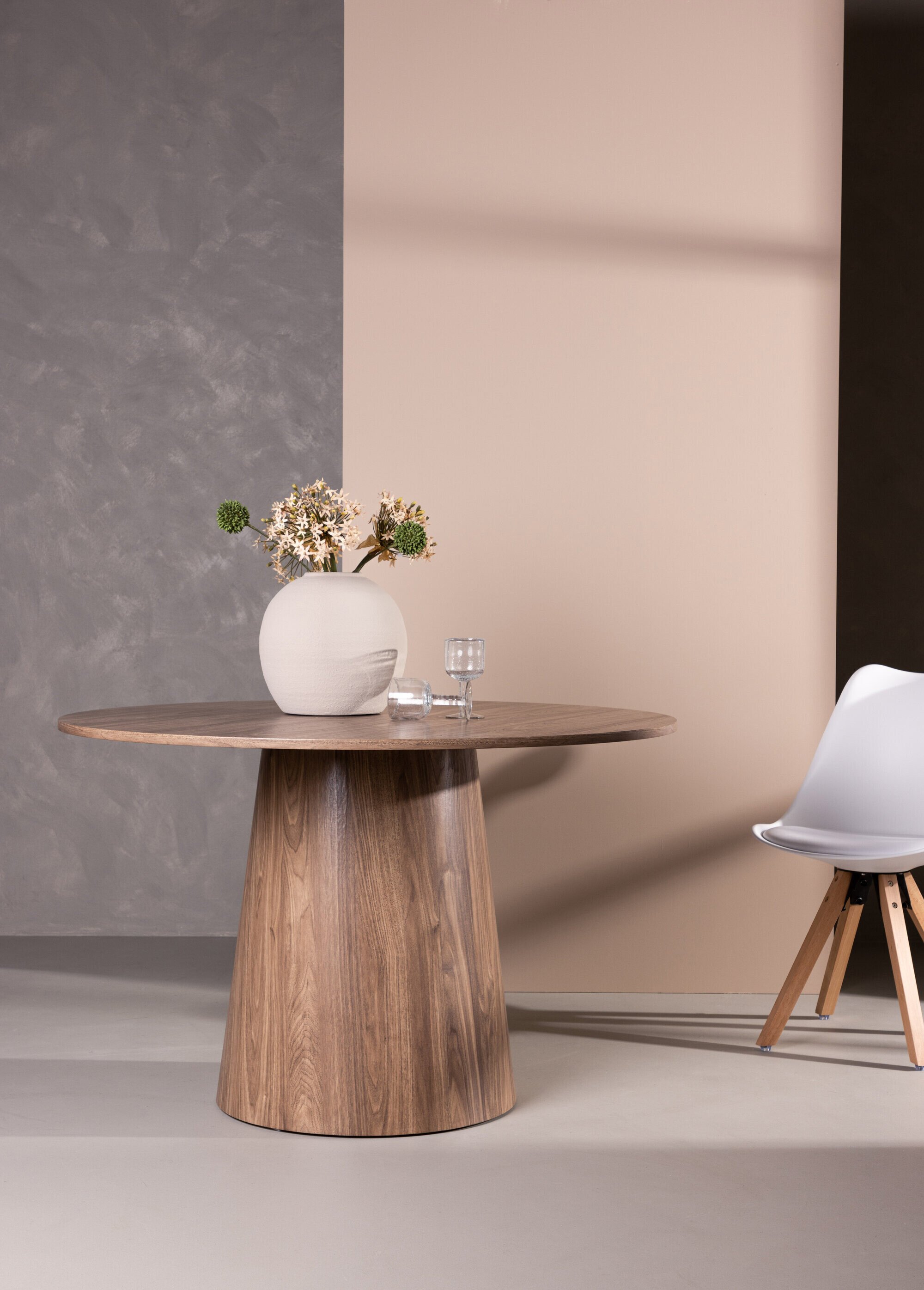 Table à manger peuplier, pied conique BEIGE VEN-18903-000 SF1