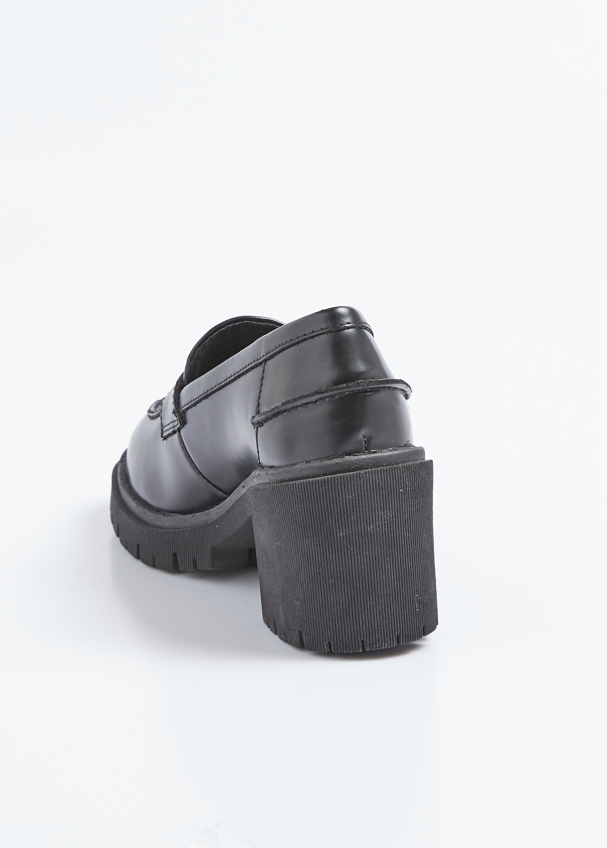 Mocassins à talon avec semelle crantée Femme Noir TOMSUVA501 DO1
