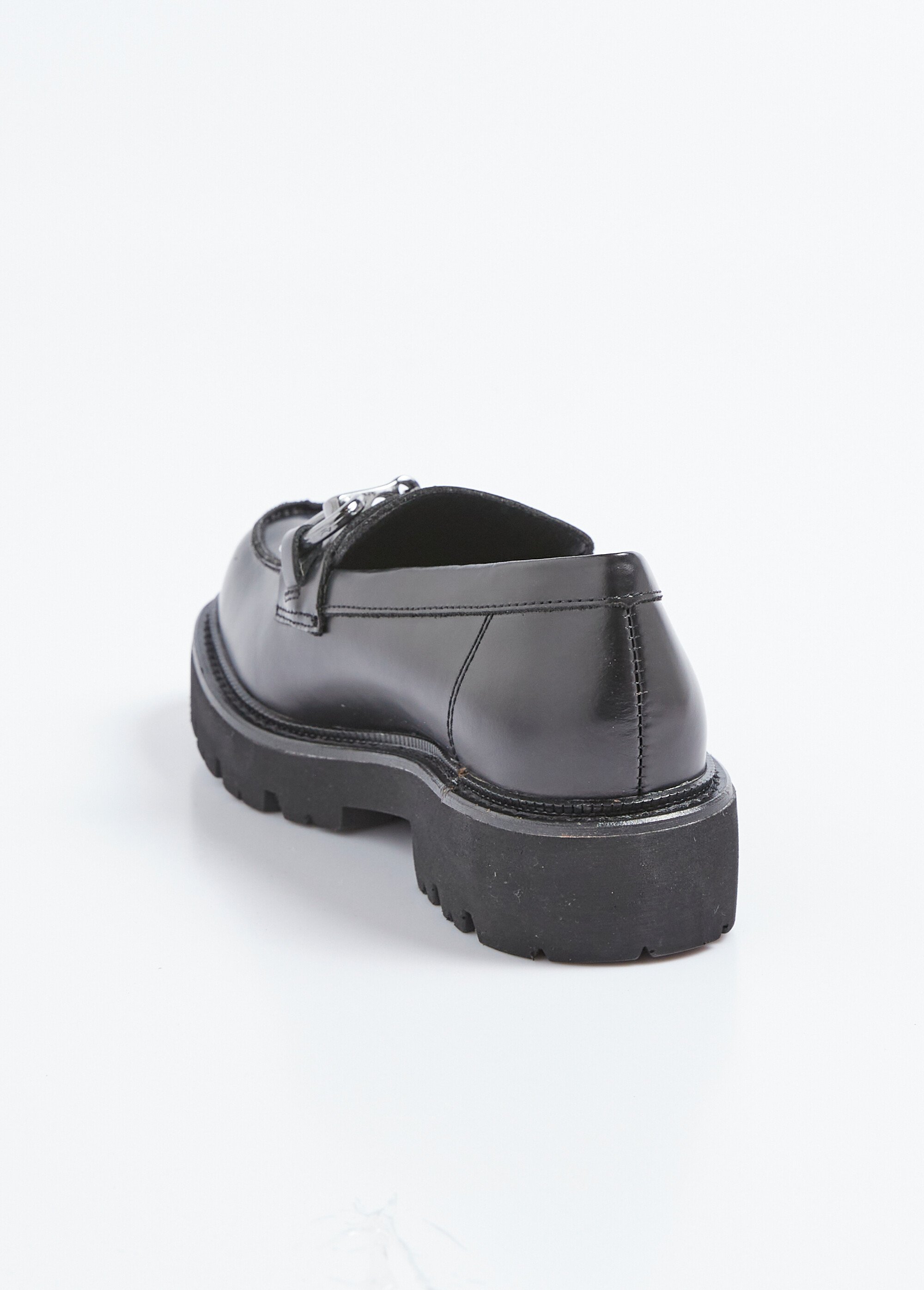 Mocassins cuir mors métal et semelle crantée