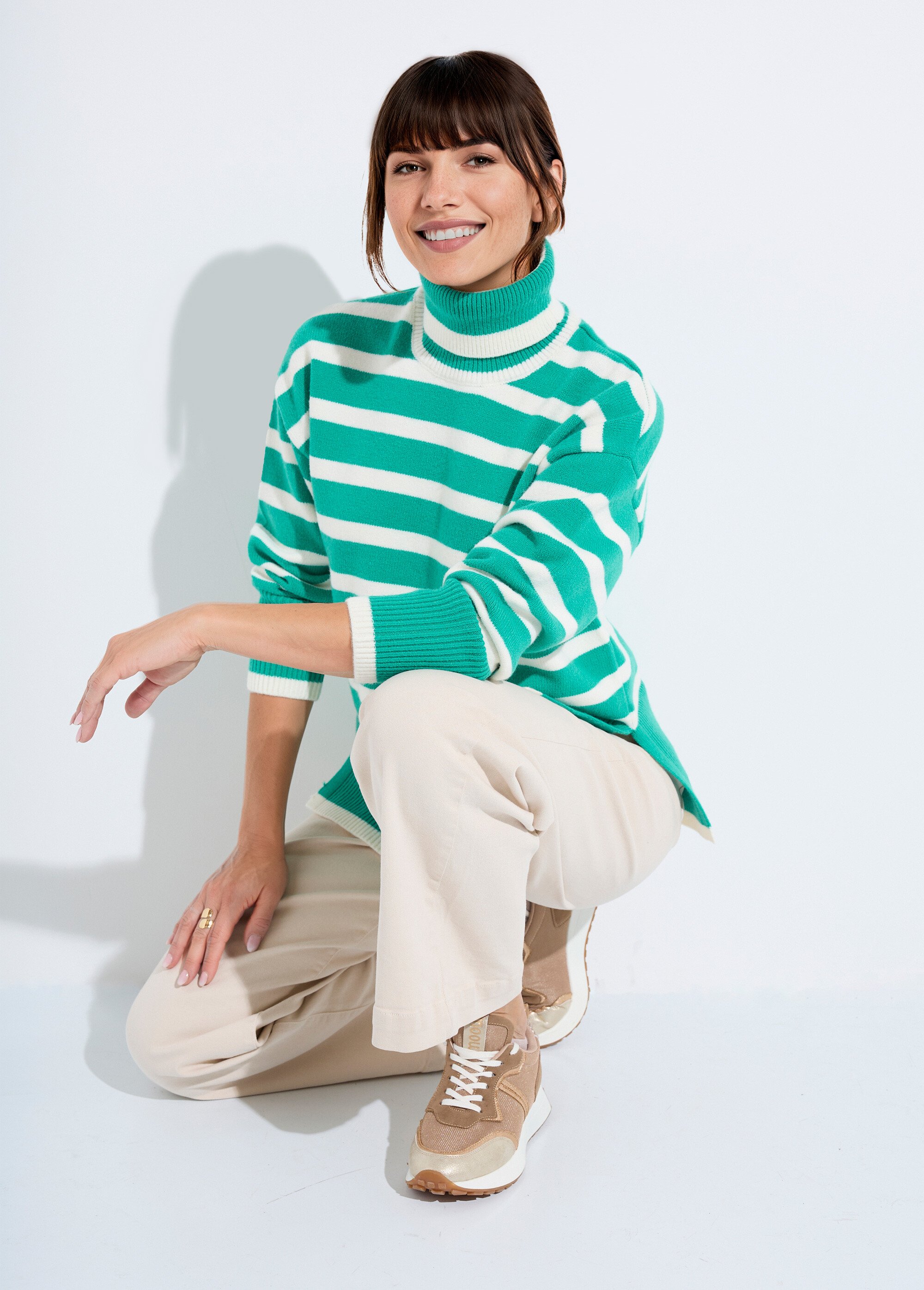 Pull col roulé manches longues descendues Femme Vert PAVEL MV1