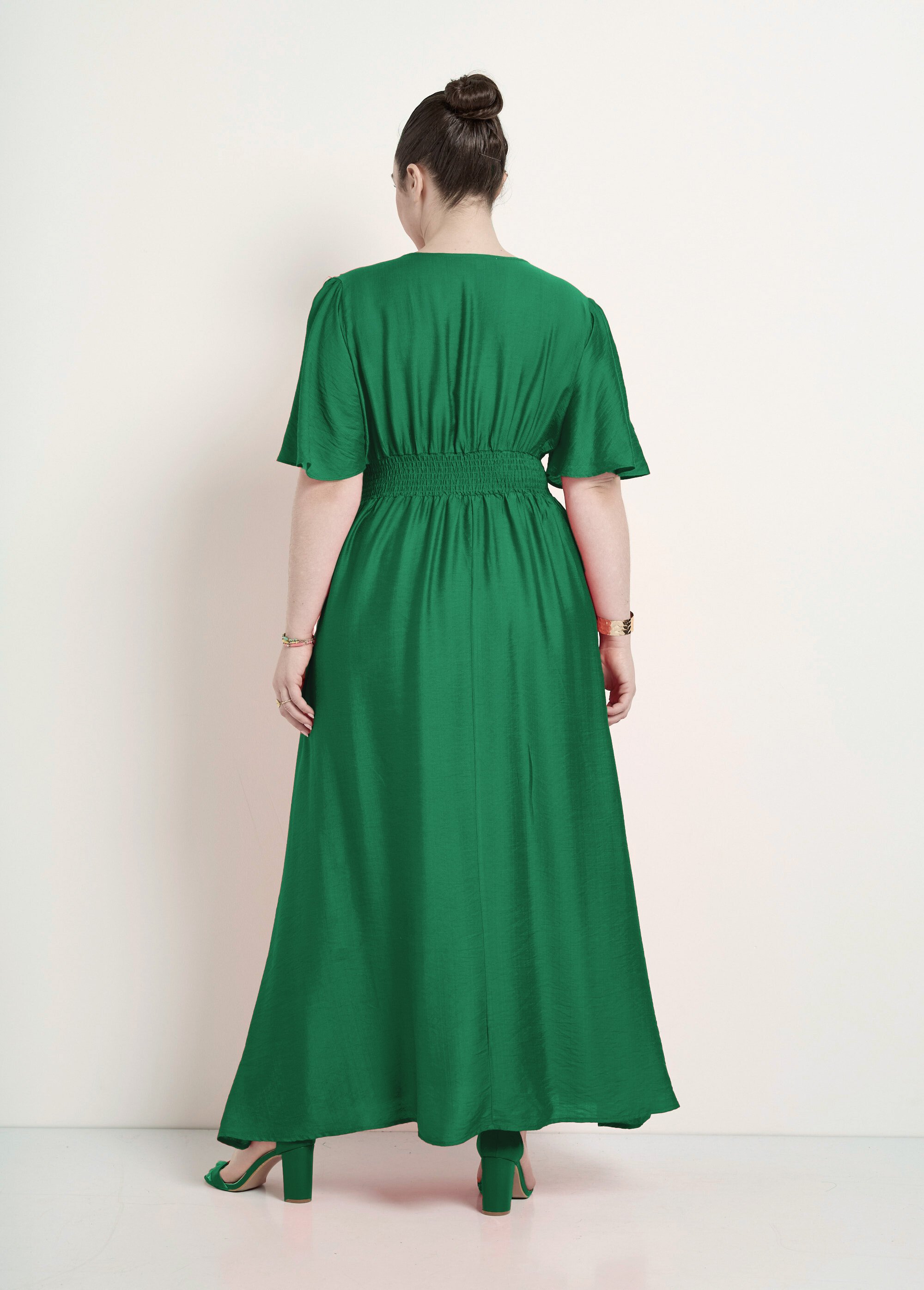 Robe longue taille empire, décolleté V