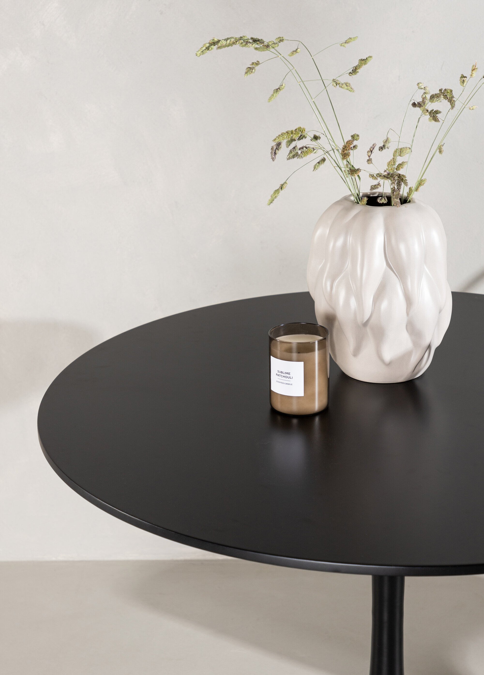 Table acier ronde piètement épuré NOIR VEN-19996-060 SF2