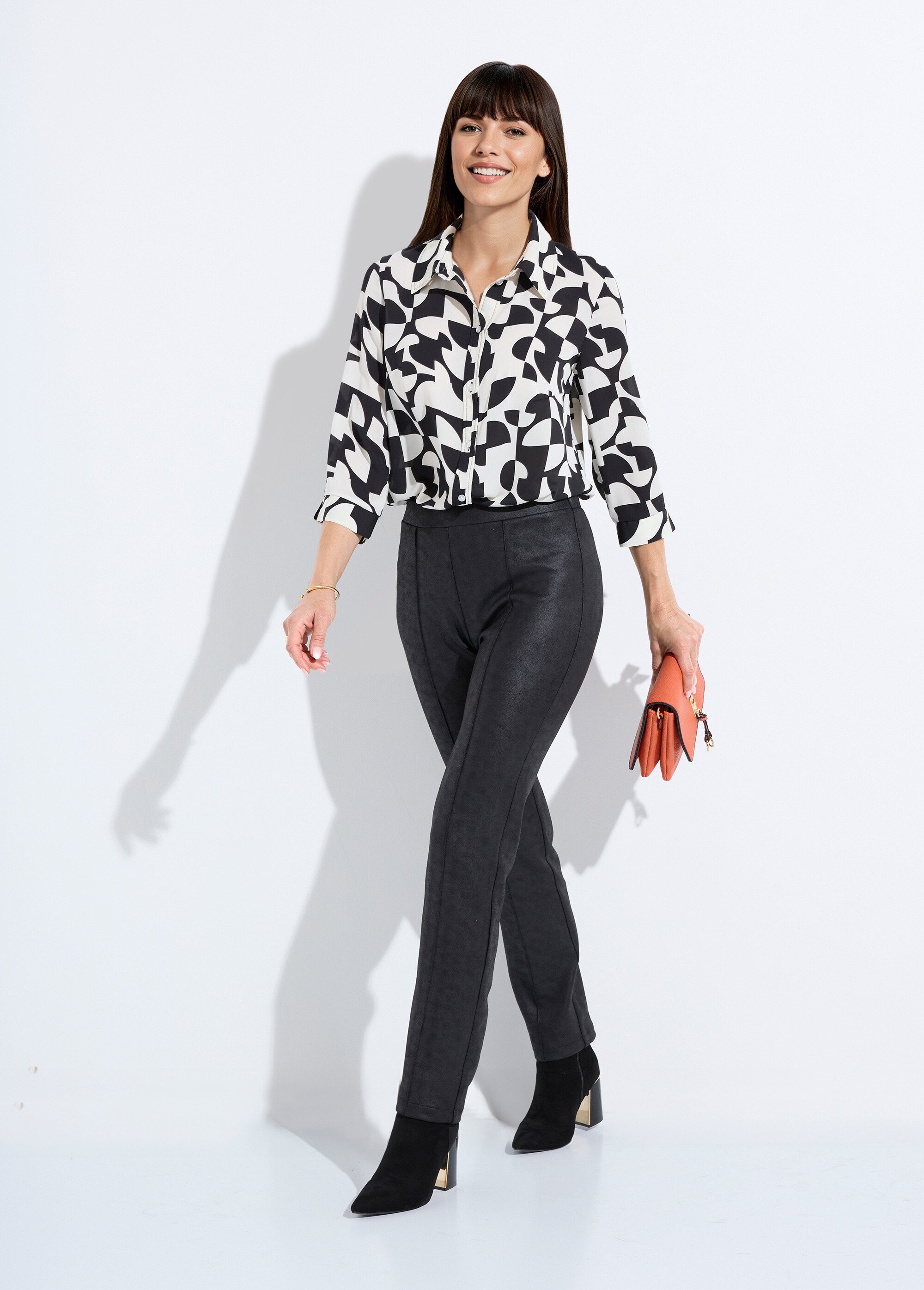 Pantalon droit ceinture semi-élastiquée aspect peau