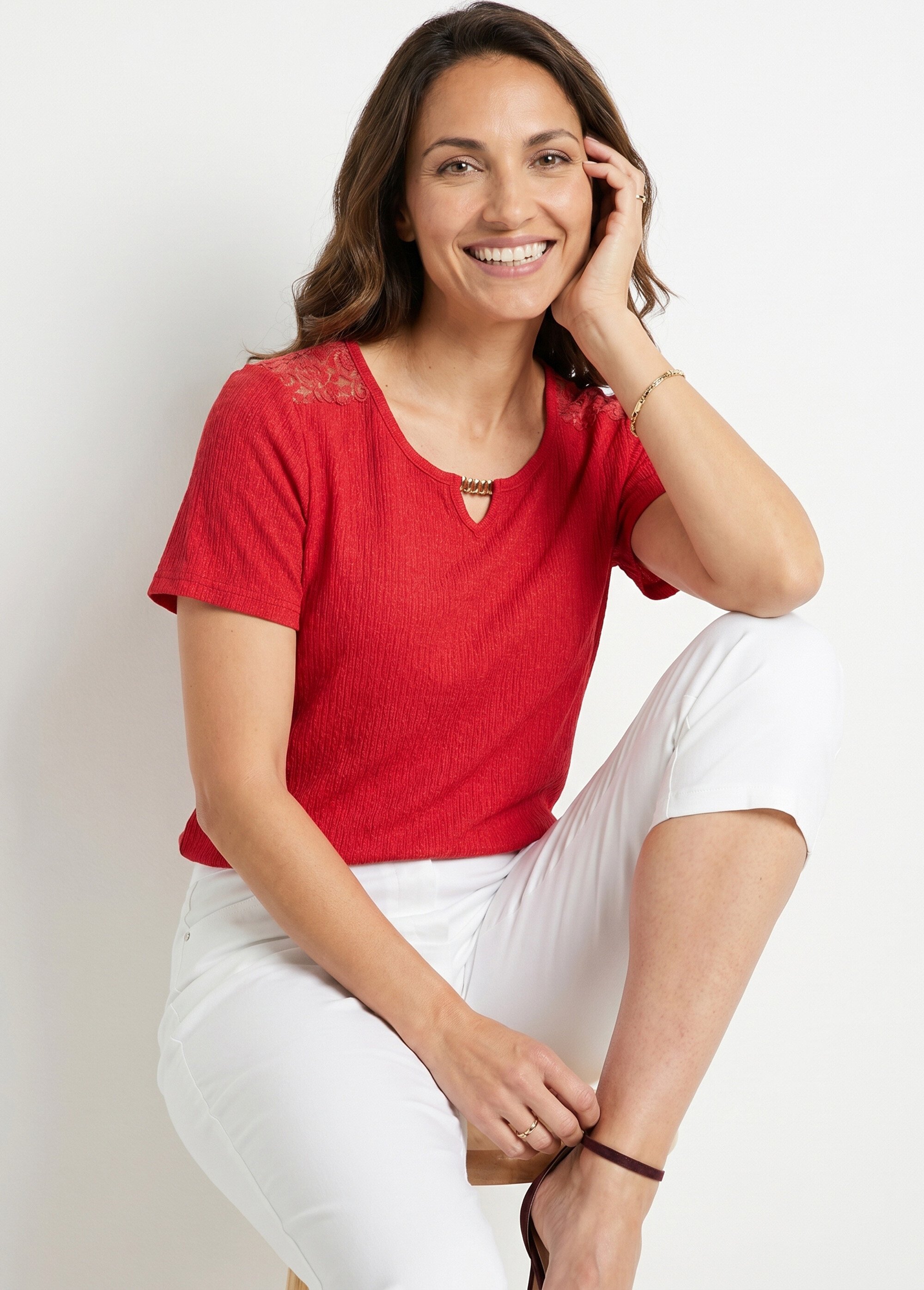 T-shirt court dentelle Femme Rouge CABAS MV1