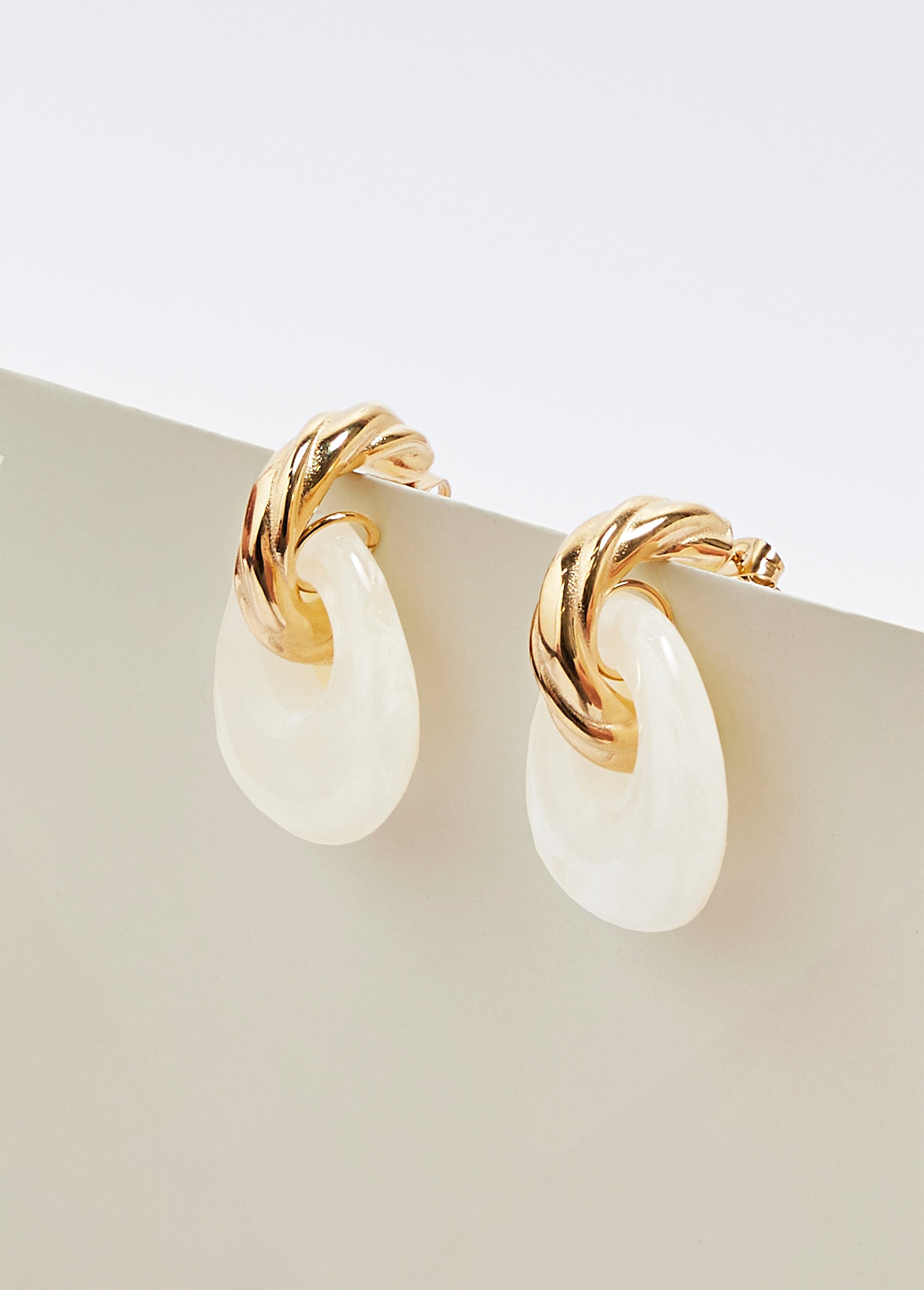 Boucles d'oreilles torsadées inox avec pendant DORE ET BLANC ULIO DE1