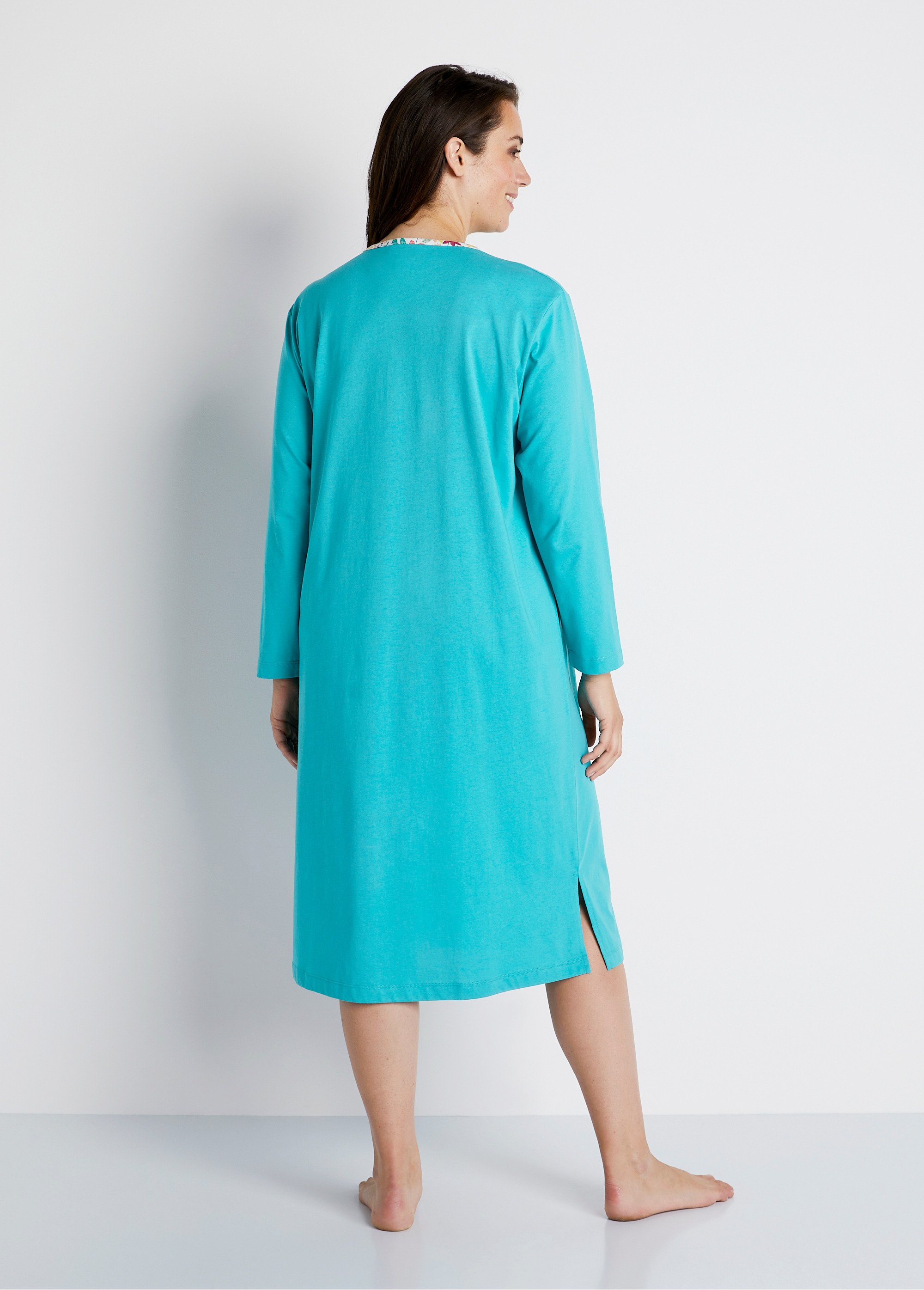 Chemise de nuit mi-longue manches longues