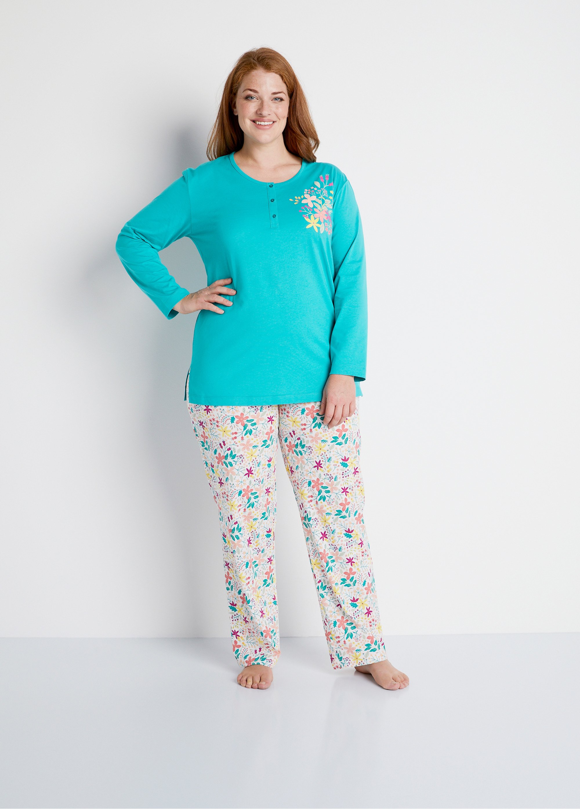 Pyjama fleuri en coton