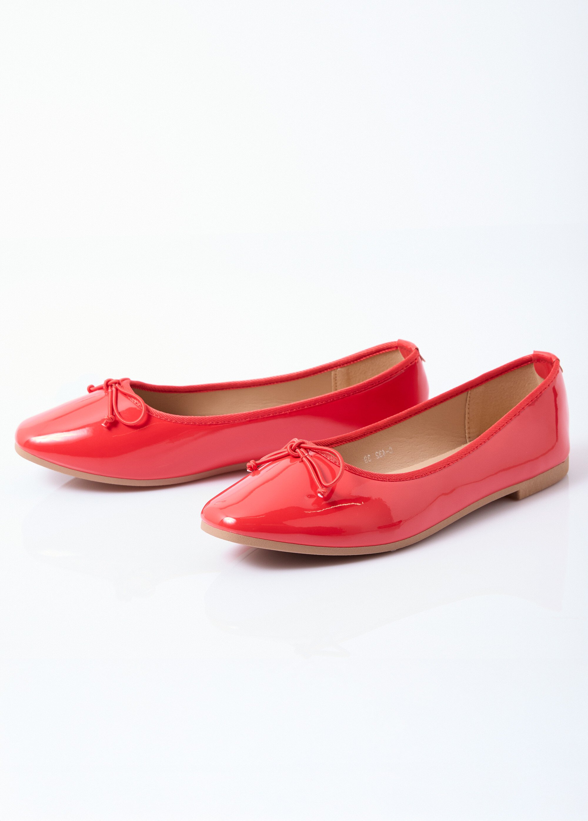 Ballerines vernies plates, petit noeud