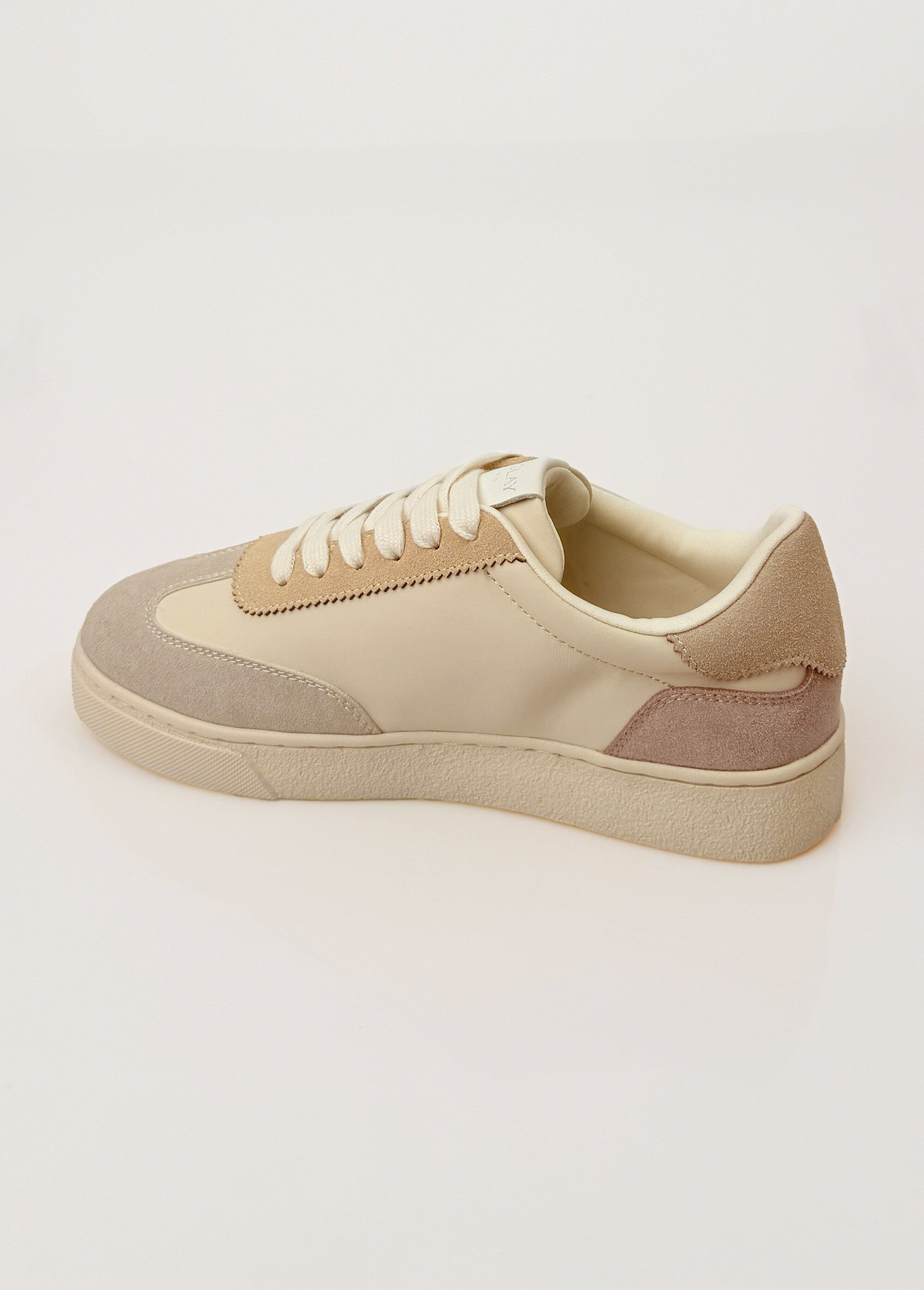 Baskets à lacets avec détail étoile Femme Violet COVFY1152 DO1