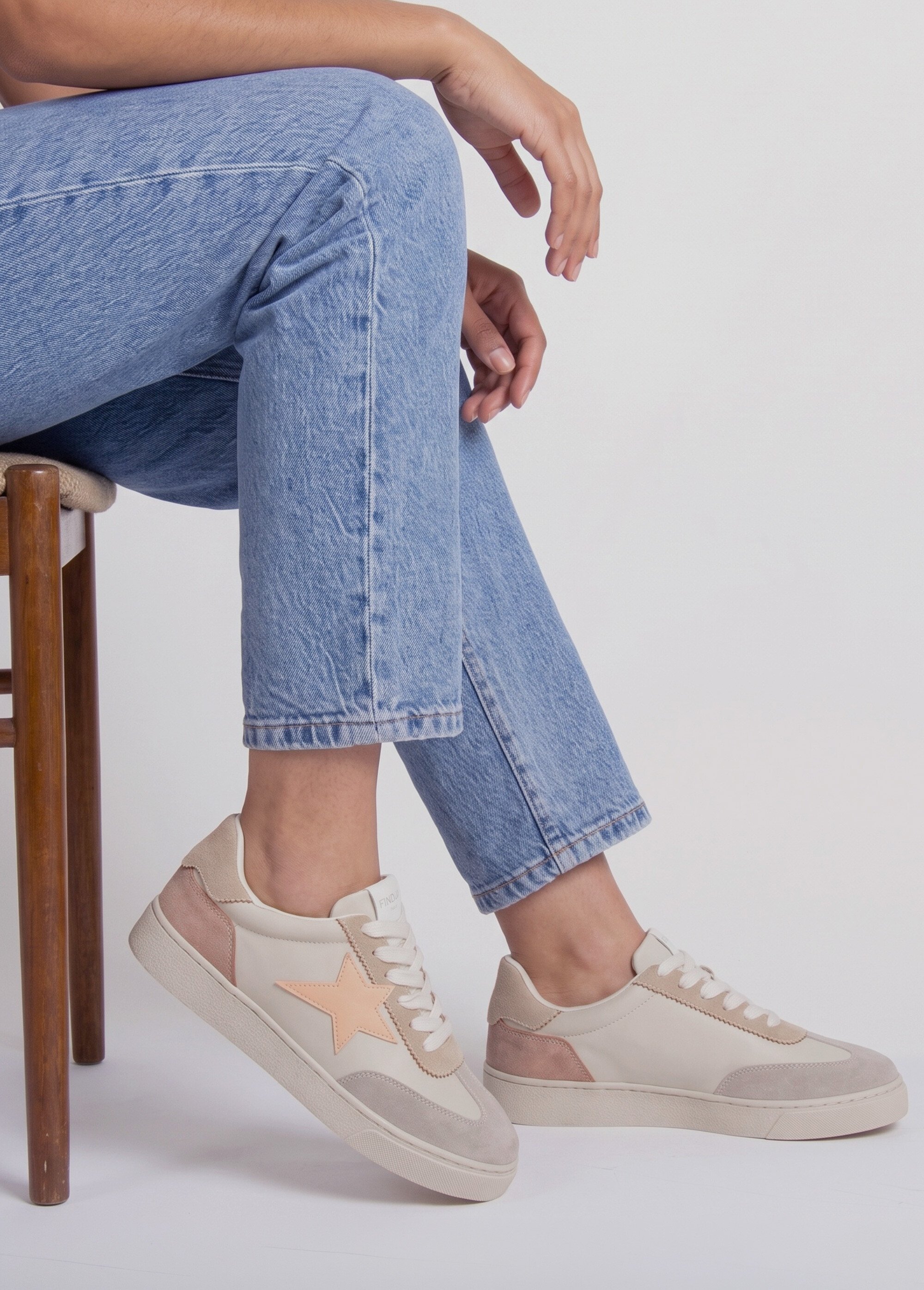 Baskets à lacets avec détail étoile Femme Violet COVFY1152 SI1