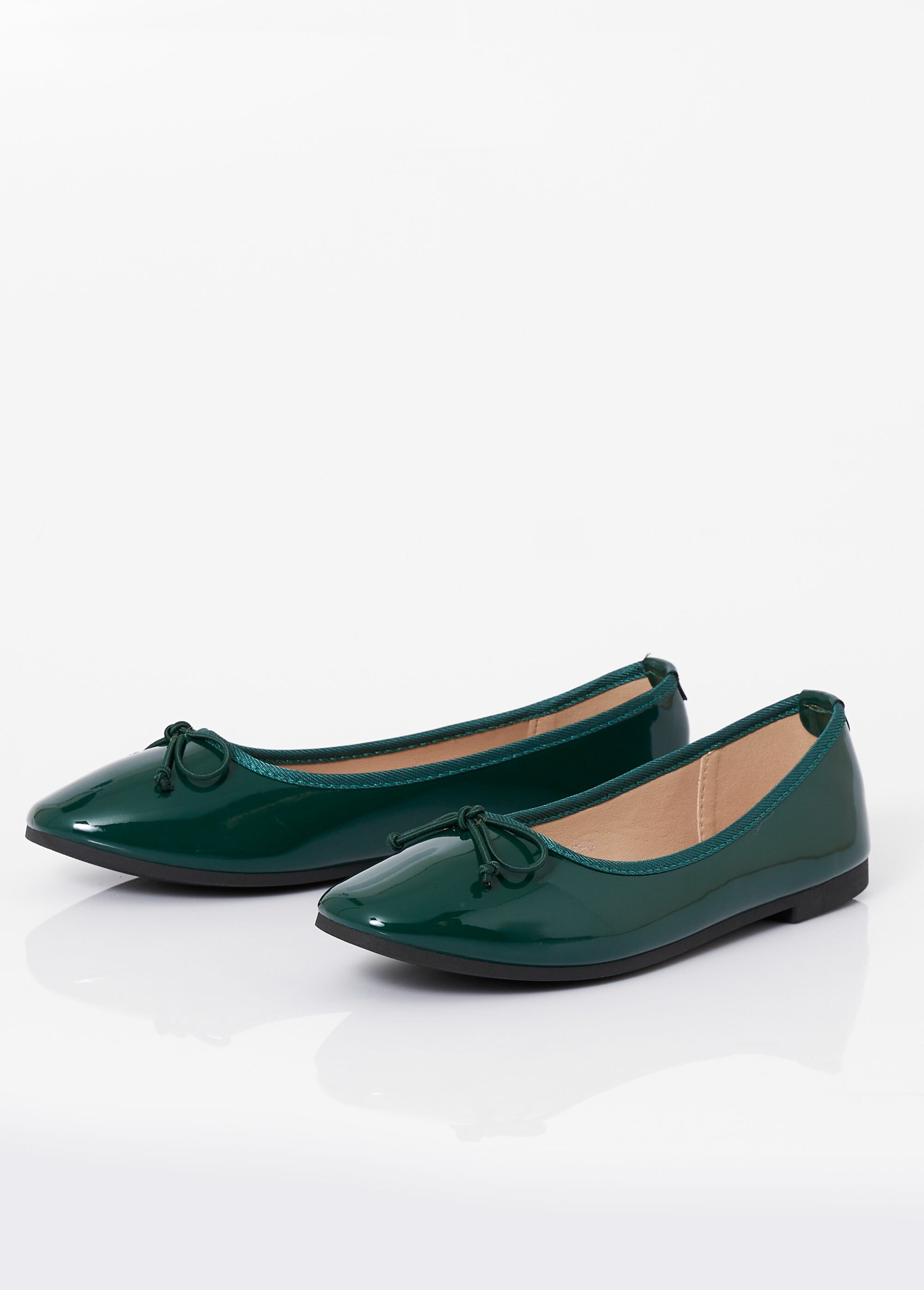Ballerines vernies plates, petit noeud