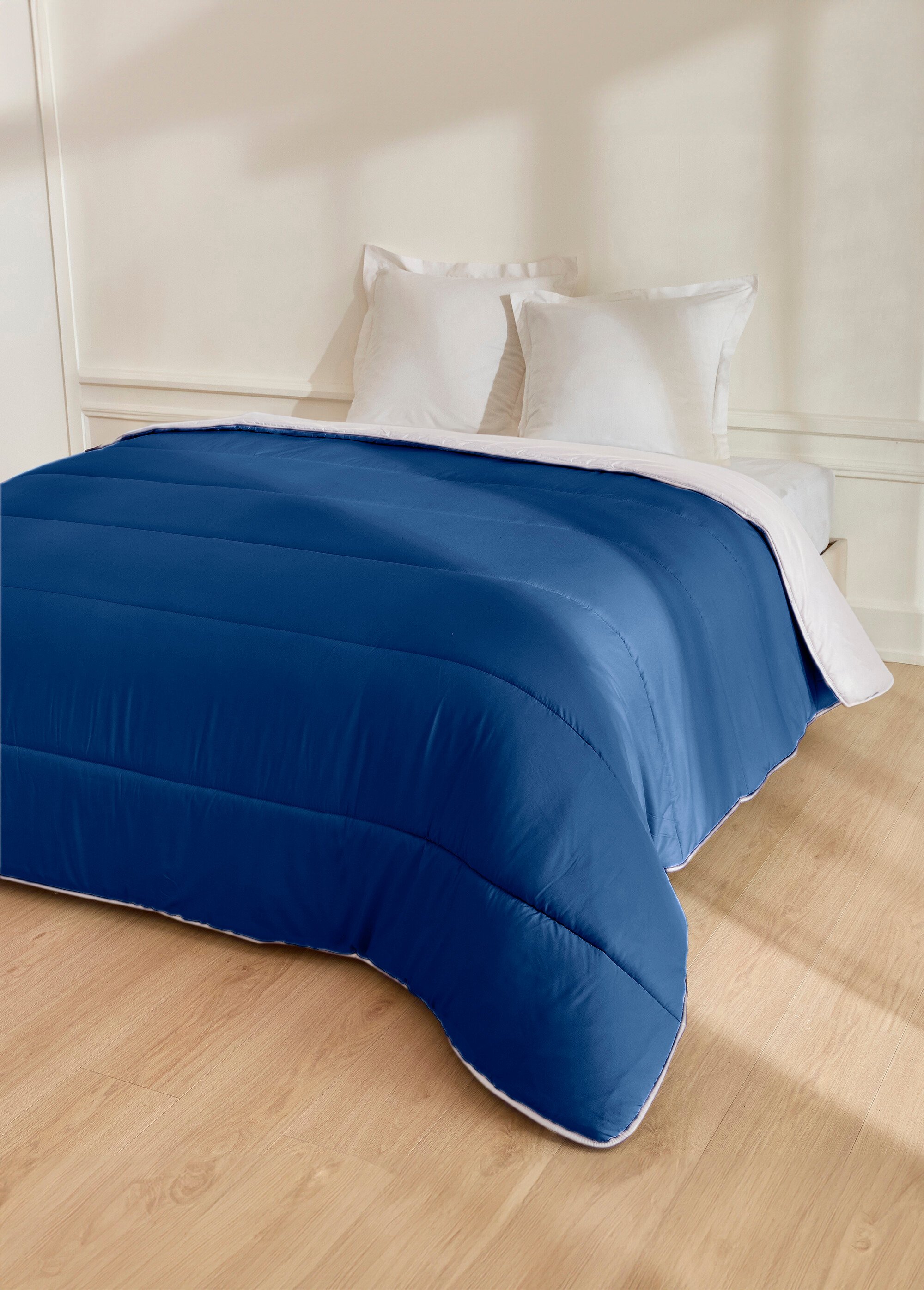 Couette microfibre bicolore réversible 400 g/m²