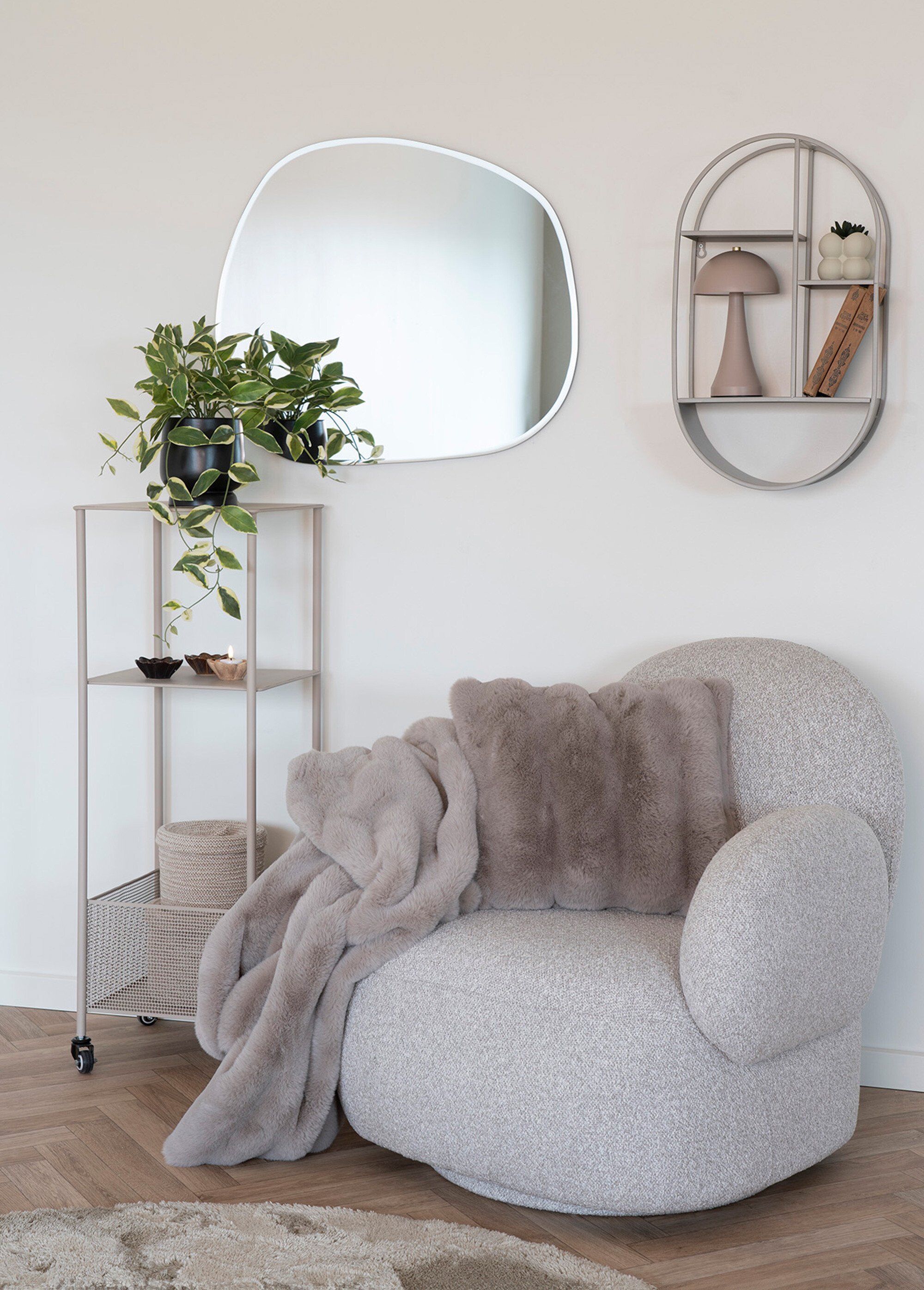 Etagère métal 3 niveaux sur roulettes BEIGE HN-2202005 SI1