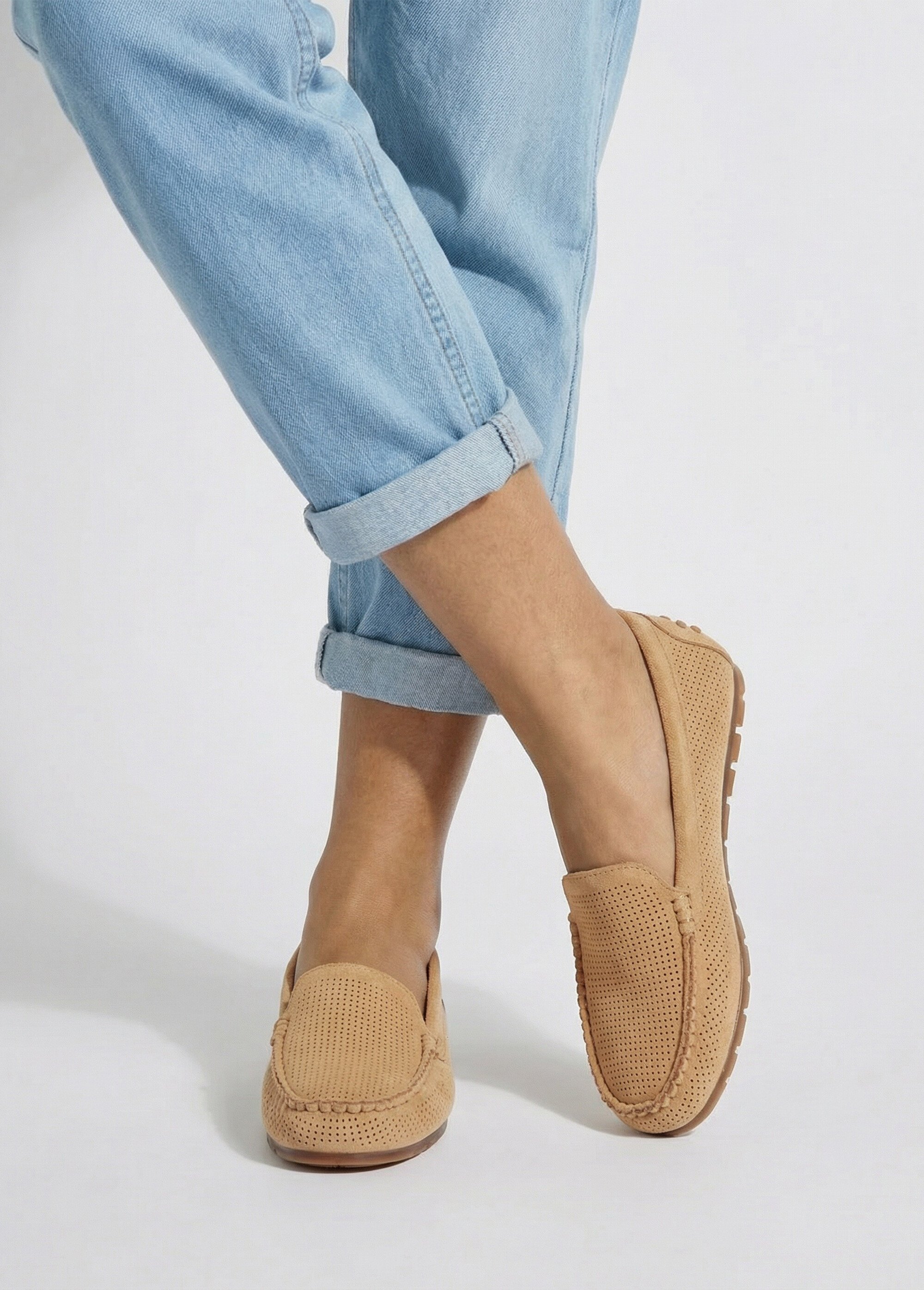 Mocassins antidérapants suédine perforée Femme Marron JANNDF937 SI1