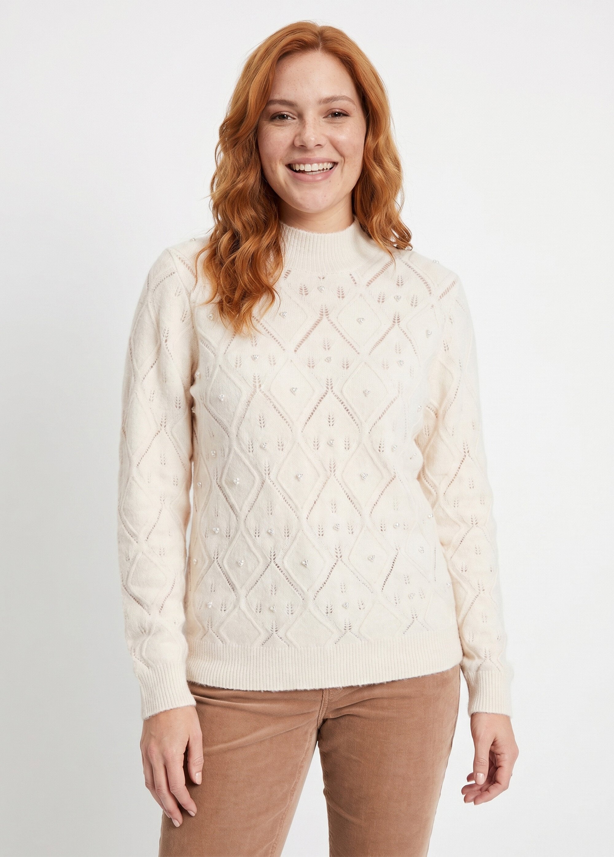 Pull doux ajouré perlé col montant