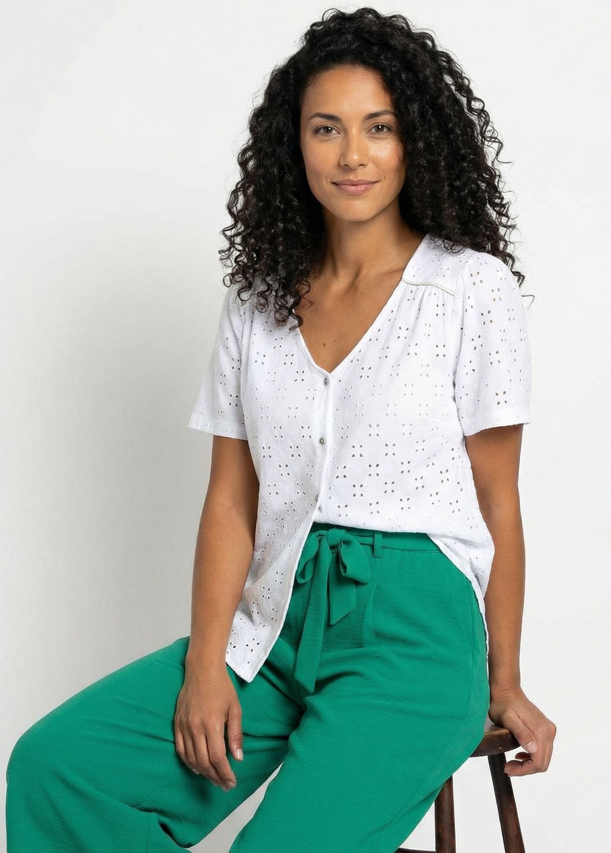 T-shirt col V maille effet broderie Femme Blanc CADIA MV1