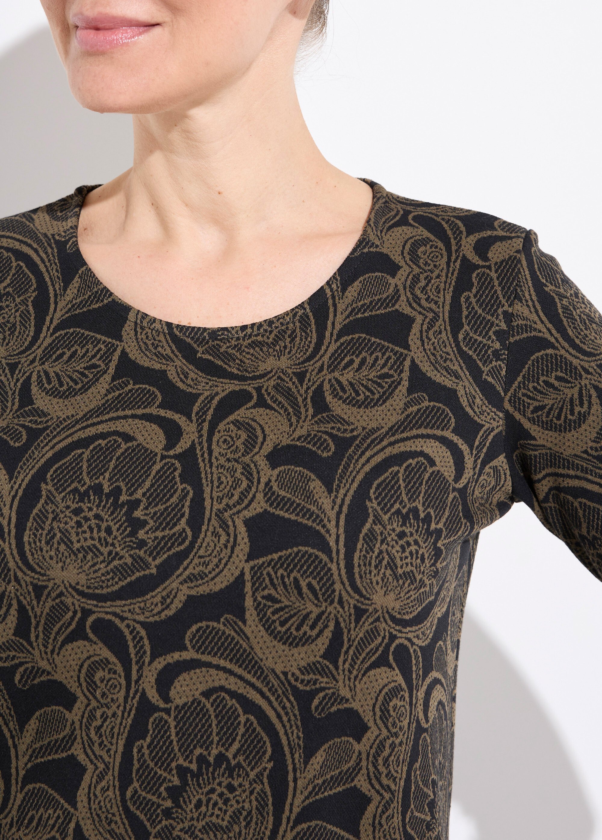 T-shirt jacquard fleuri col rond