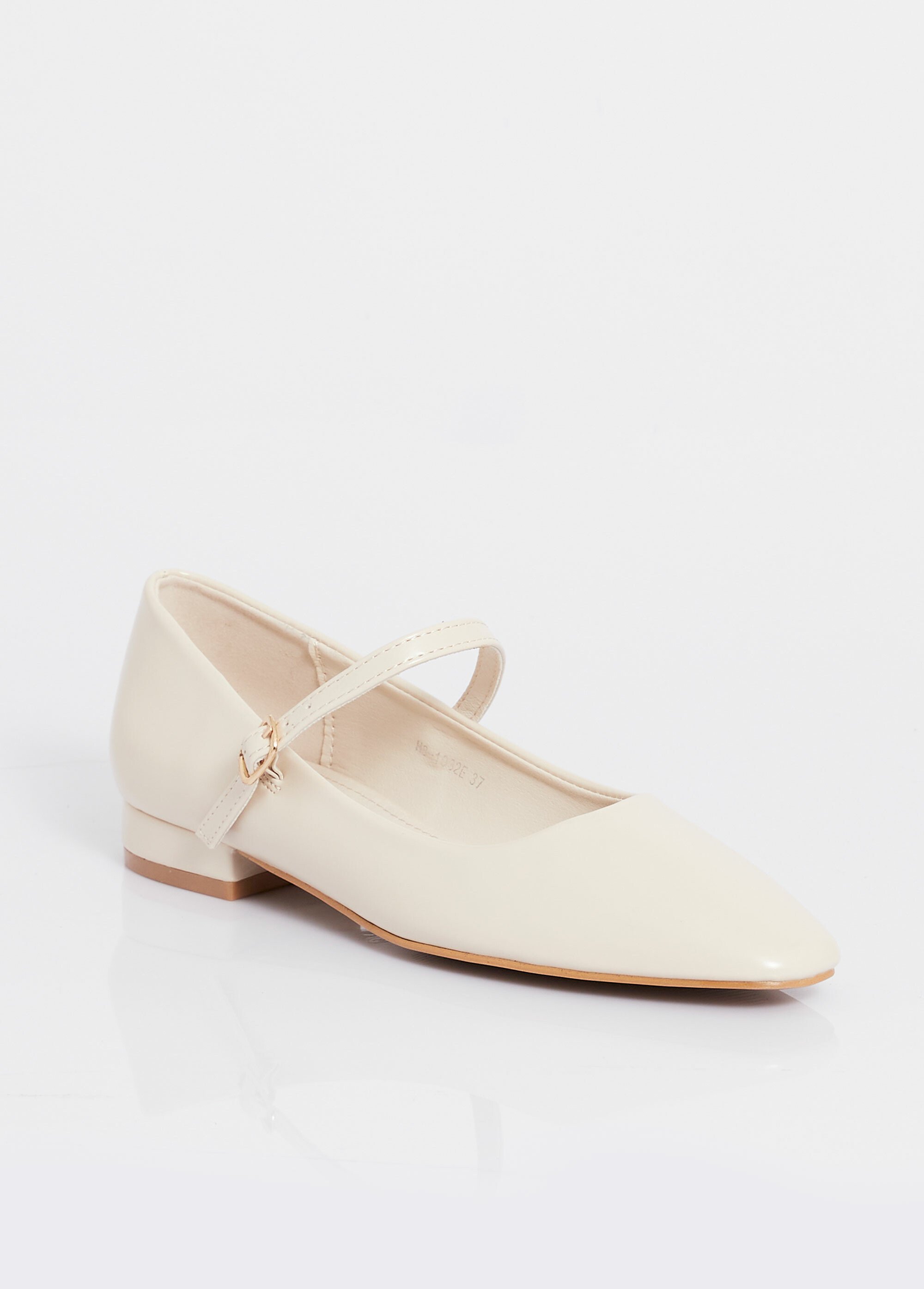 Ballerines bout amande avec bride fine