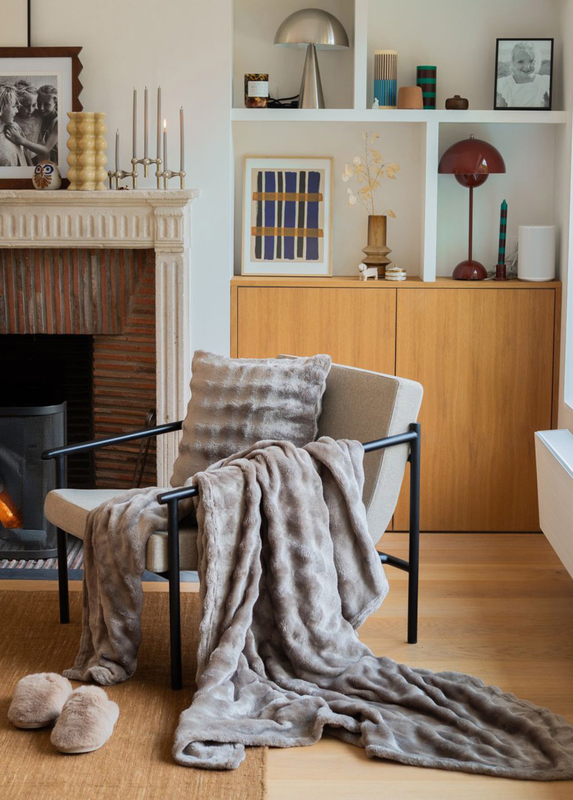 Coussin déco fantaisie, fausse fourrure Marron TIS-WAVE2 SI1