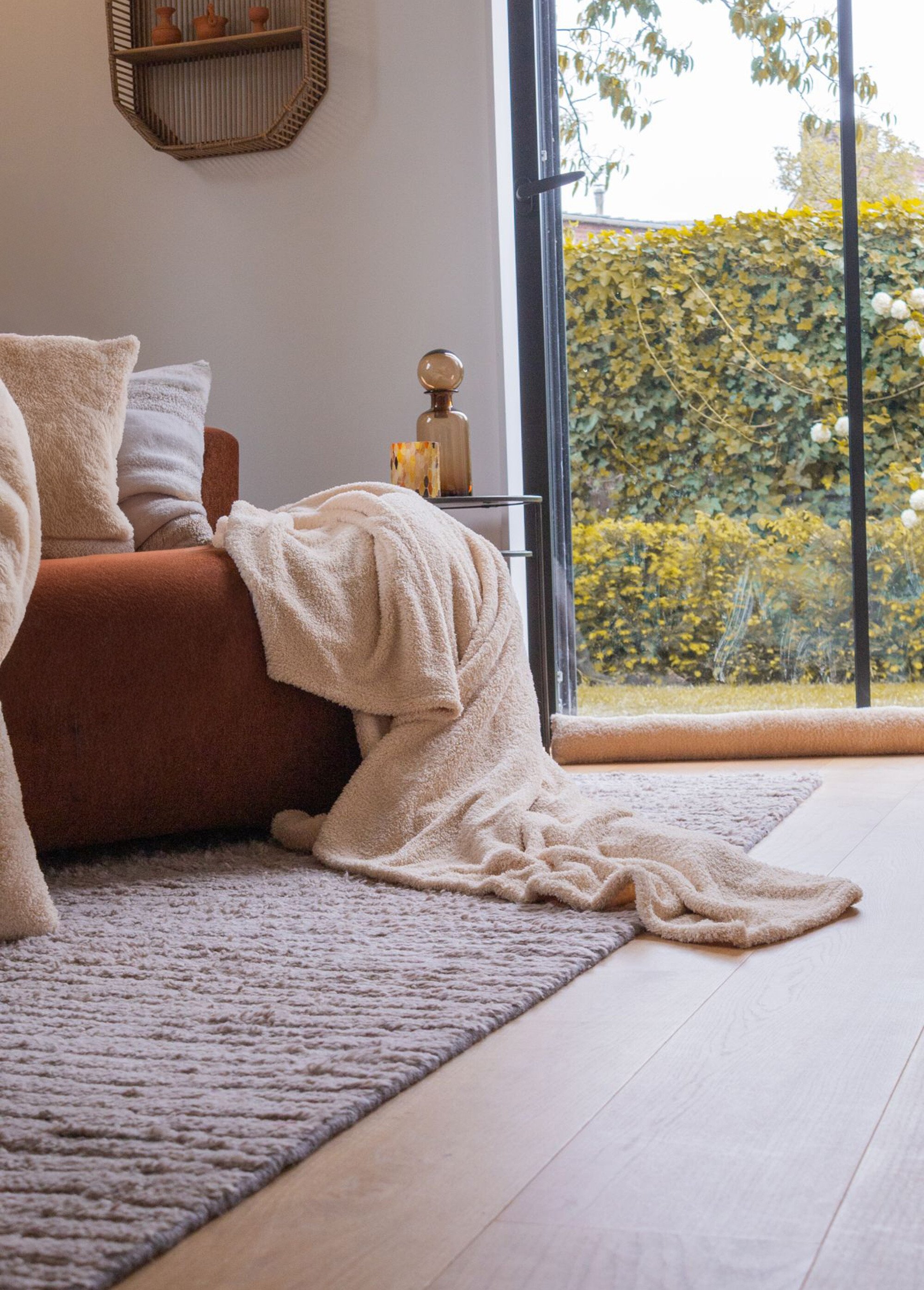 Grand plaid chaud coral fleece 2m x 1,5m Beige TIS-COCOON1 SI1