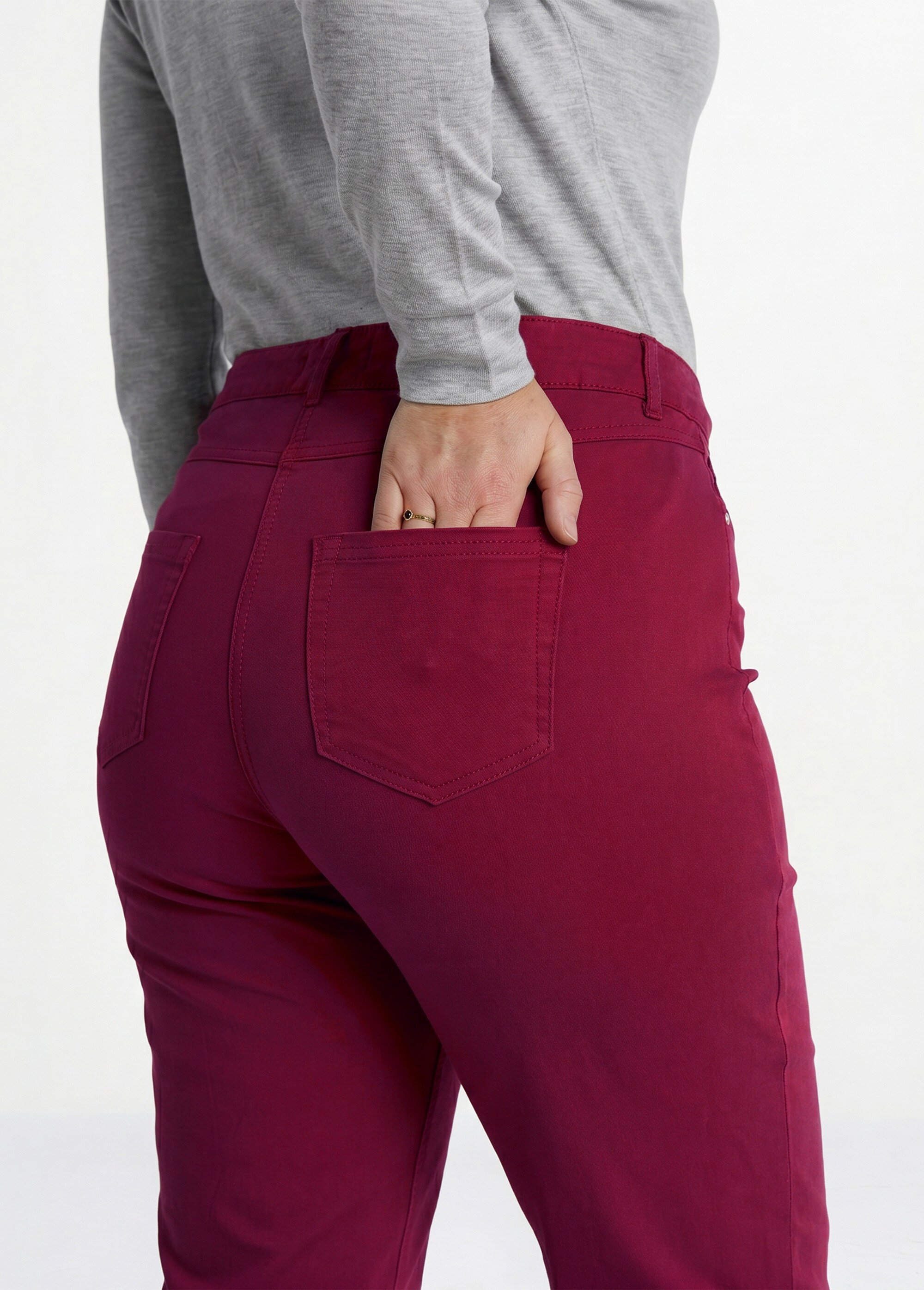 Pantalon droit 5 poches coton stretch