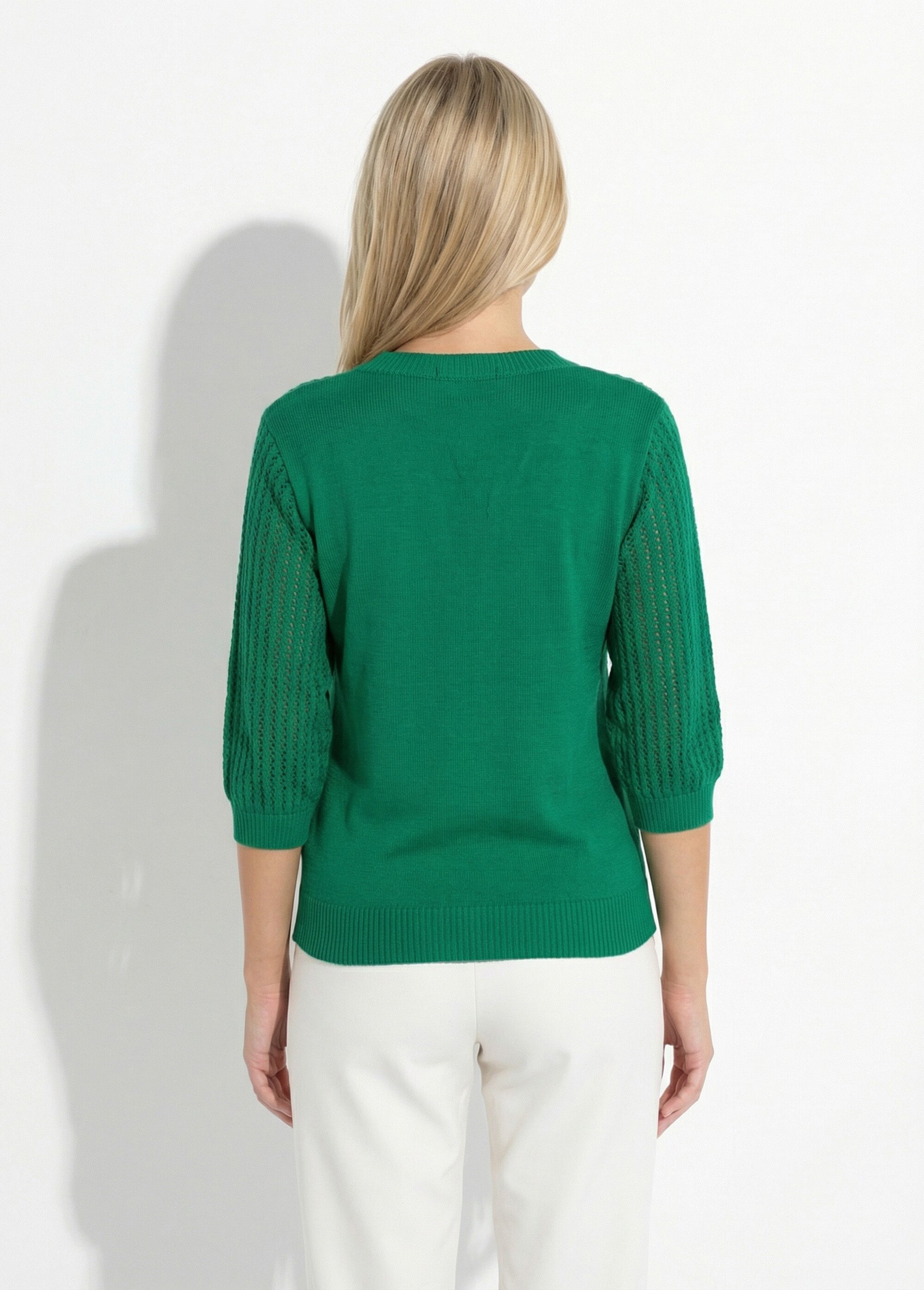 Pull doux ajouré col rond manches coudes