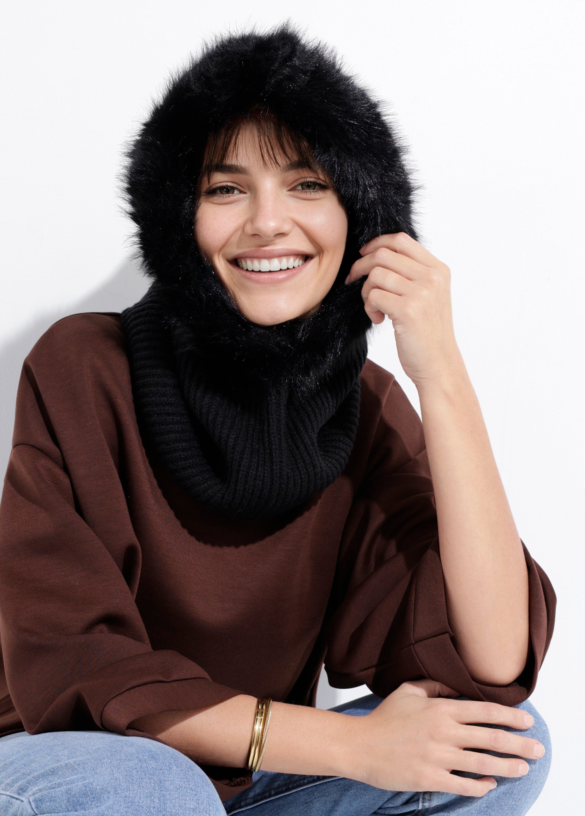 Cagoule en maille, bord fourrure Femme Noir NES180CAG2503 MV1