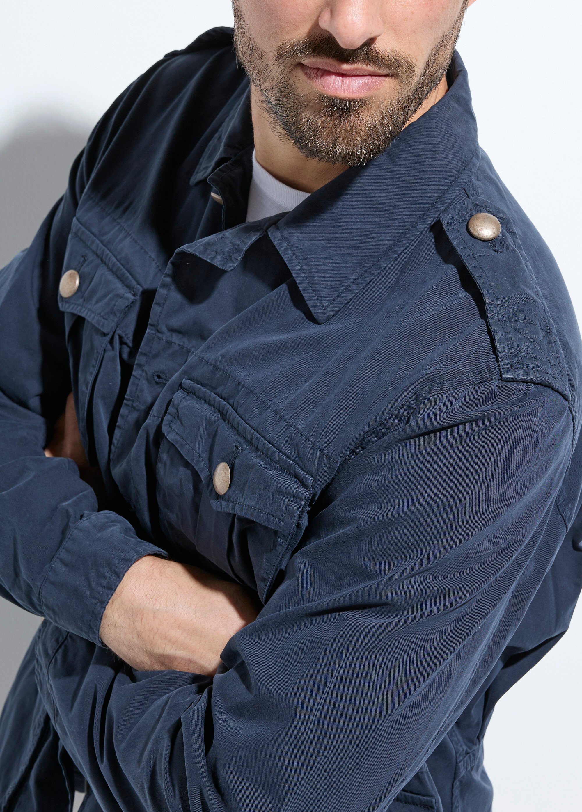 Veste casual coton avec boutons métal