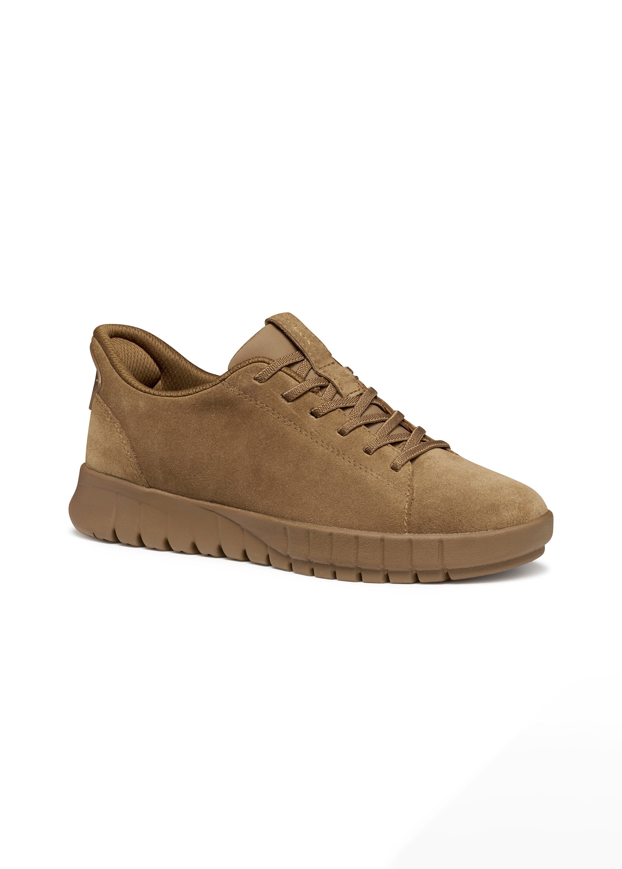 Baskets en cuir suédé monochrome Femme Marron GEO-D567SA FA1
