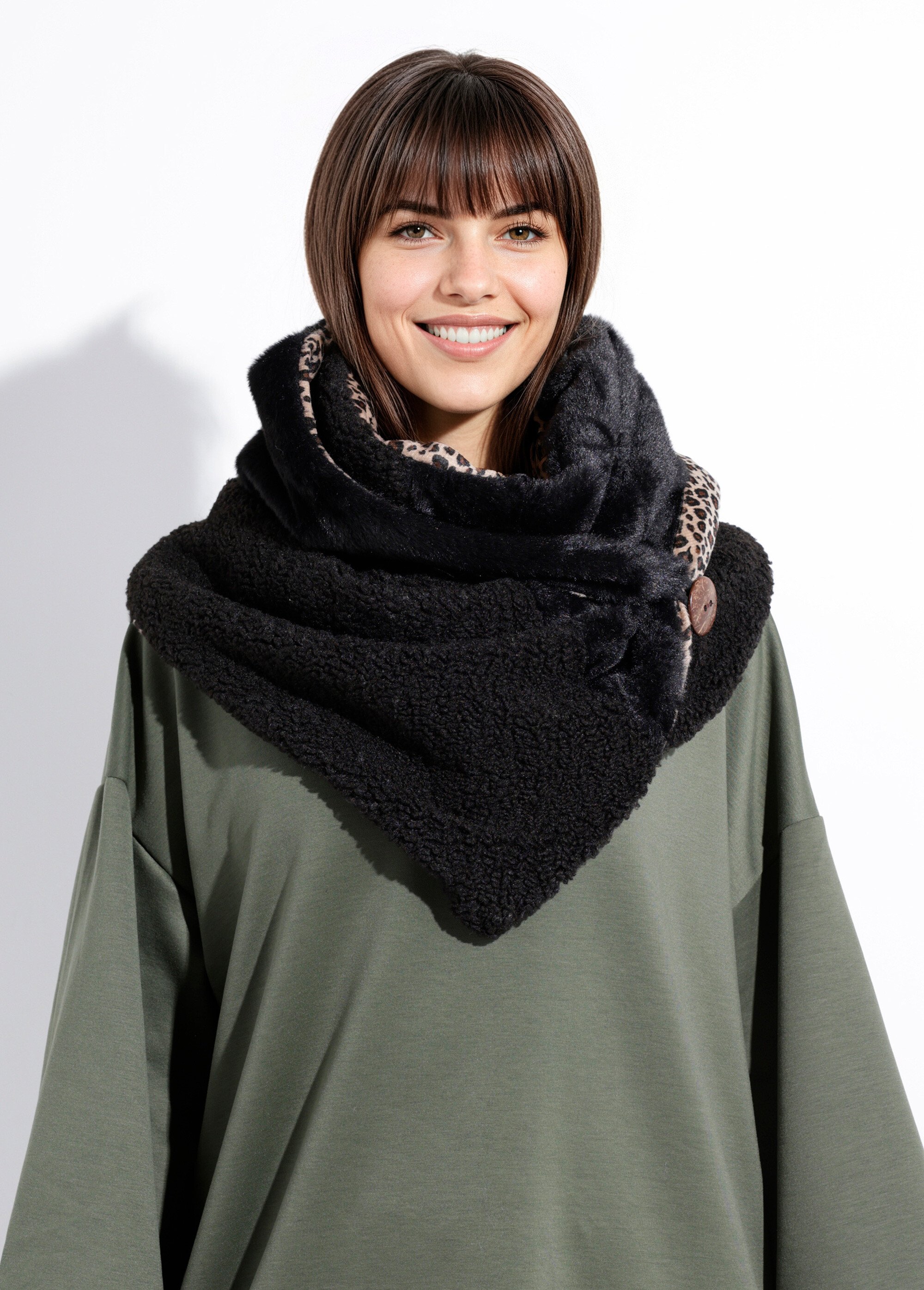 Echarpe triangle à nouer fausse fourrure Femme Noir NES180LSW2539 DE1