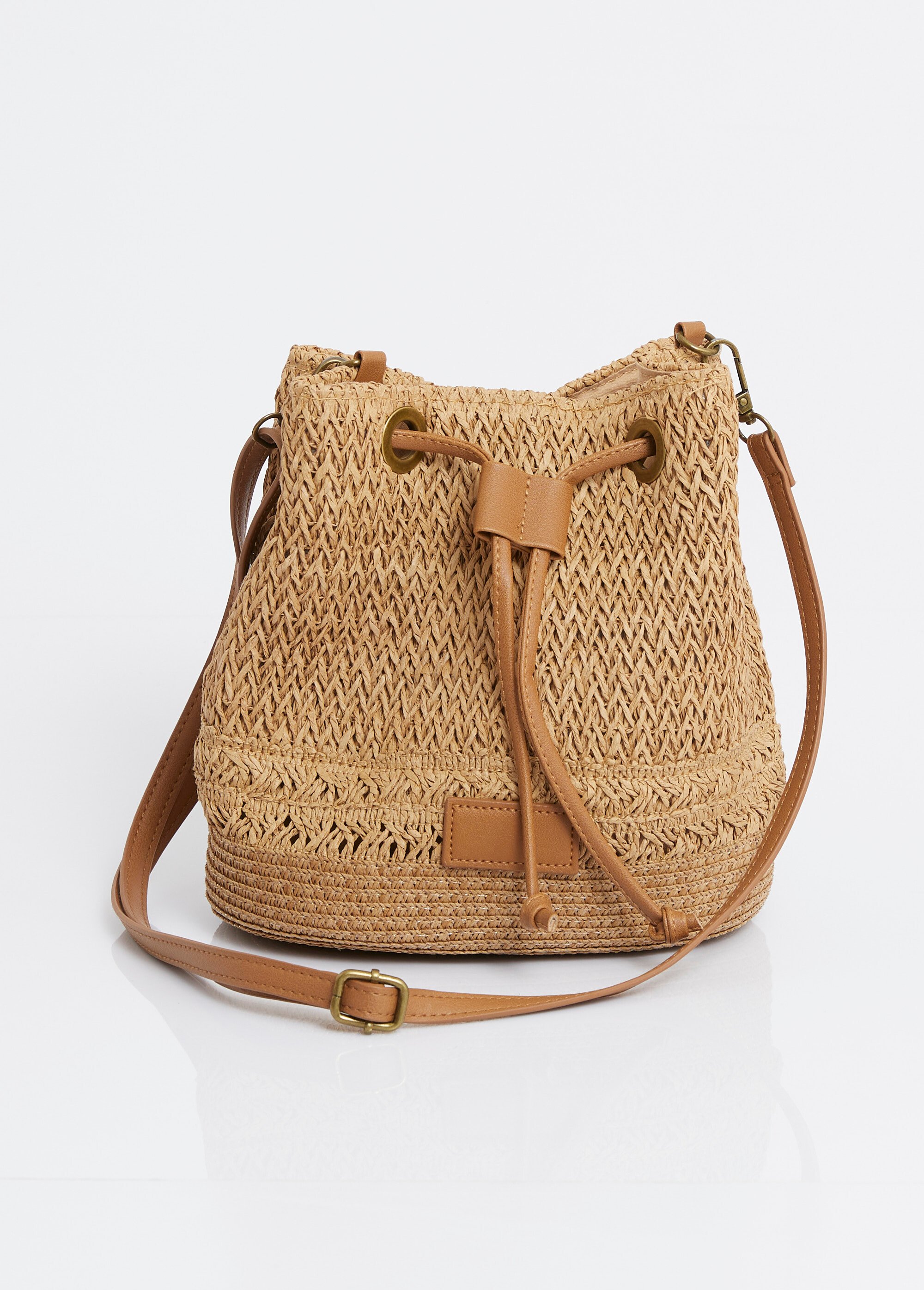 Mini sac seau en paille ajourée