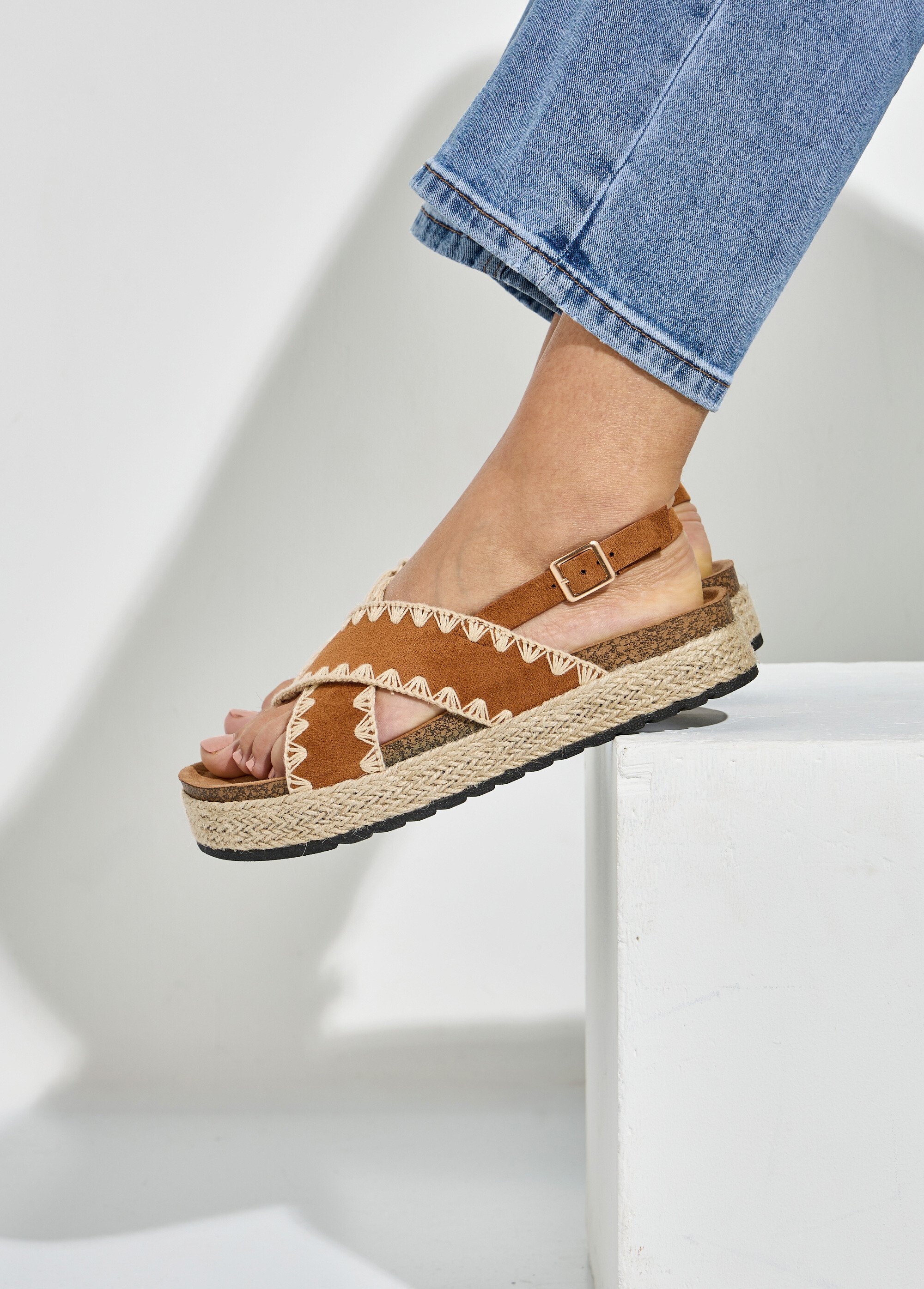 Sandales compensées talon corde Femme Marron OPINELLE SI1