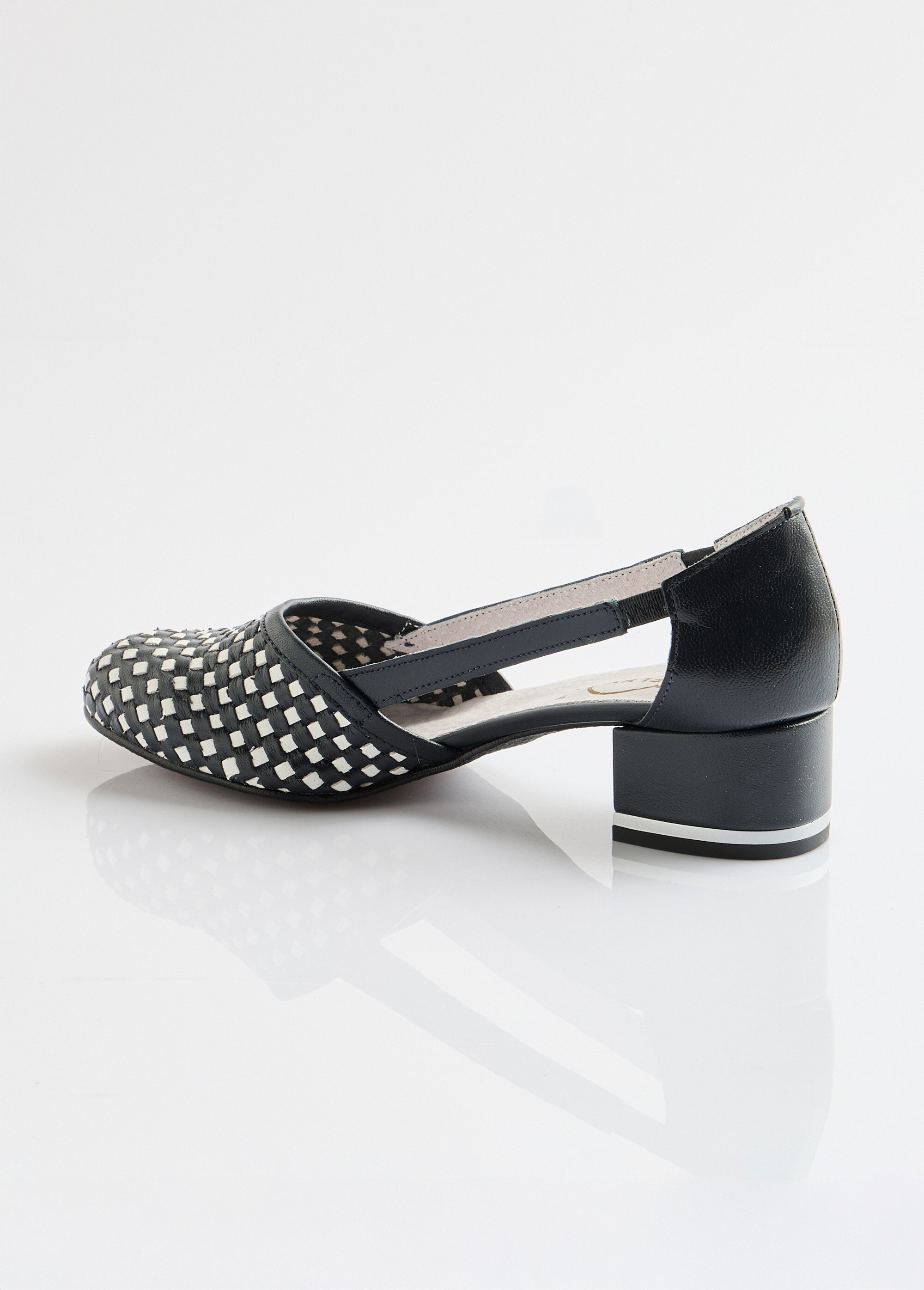 Escarpins à talon cuir