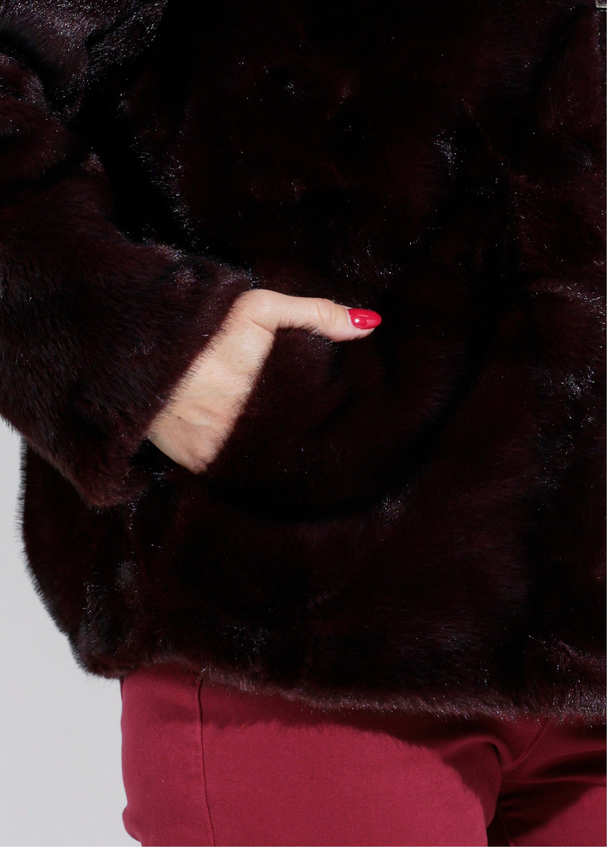 Blouson en fausse fourrure à capuche Femme Rouge IA-Z013 DE2