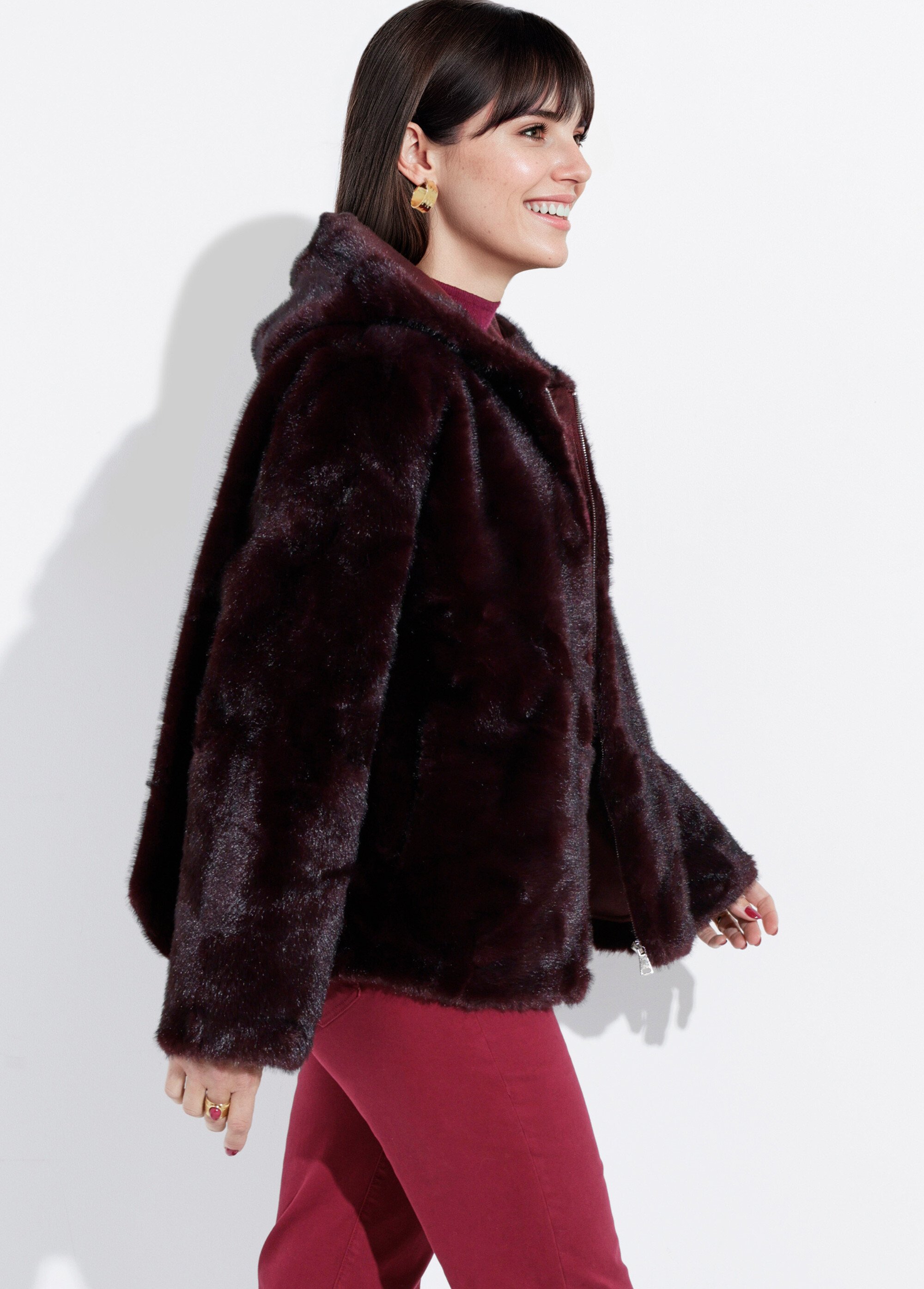 Blouson en fausse fourrure à capuche Femme Rouge IA-Z013 MV1