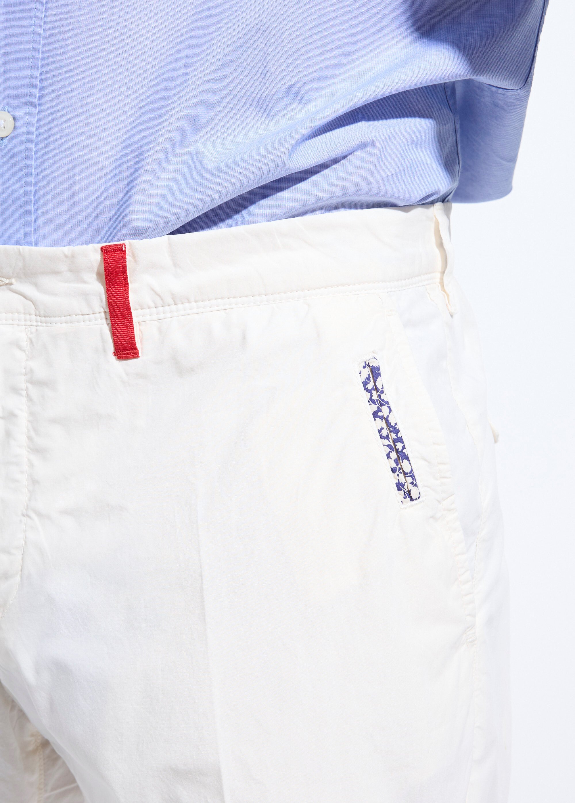Pantalon chino chic, poches italiennes