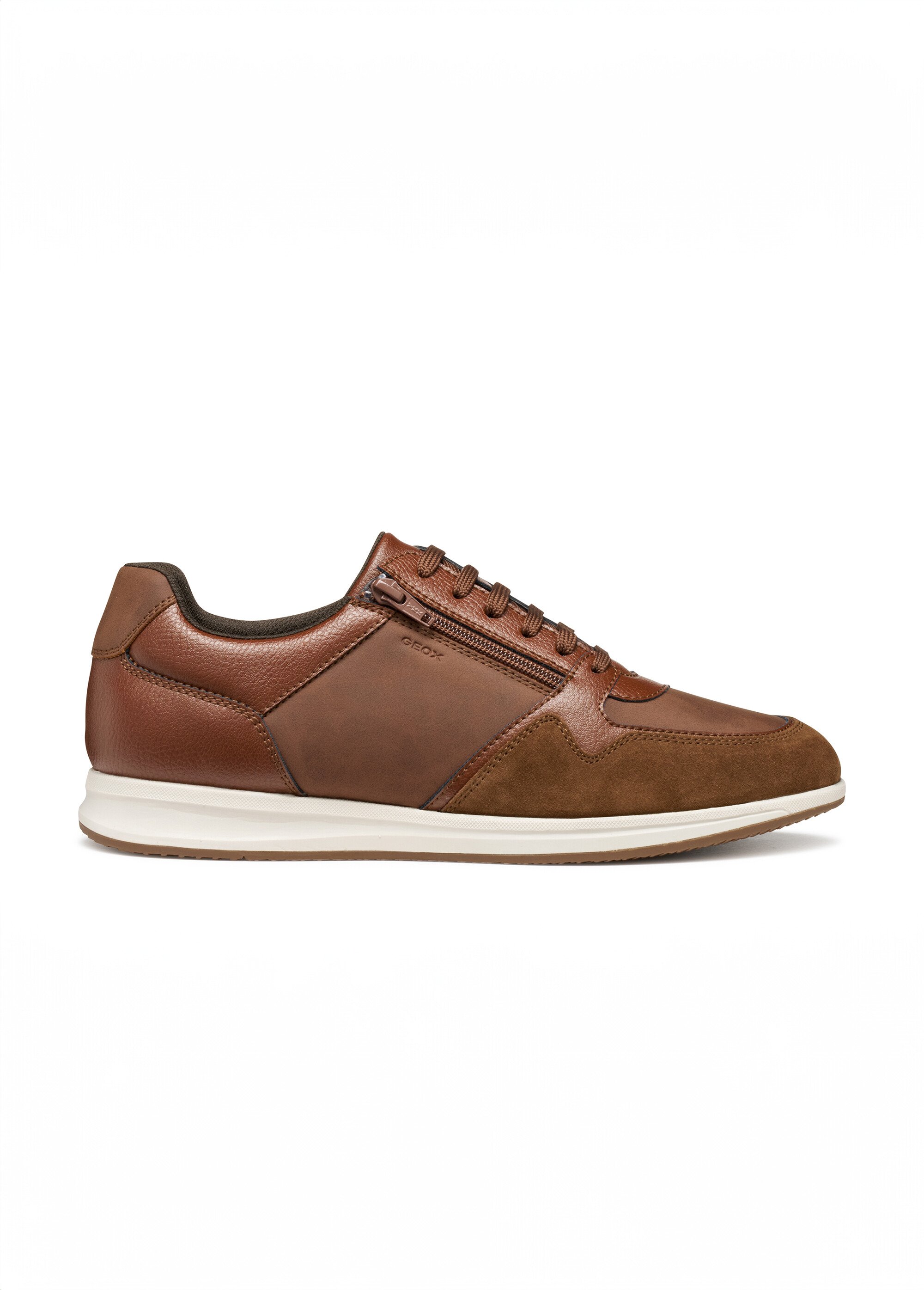 Baskets en cuir à lacets et semelle fine Homme Marron GEO-U56H5A DR1