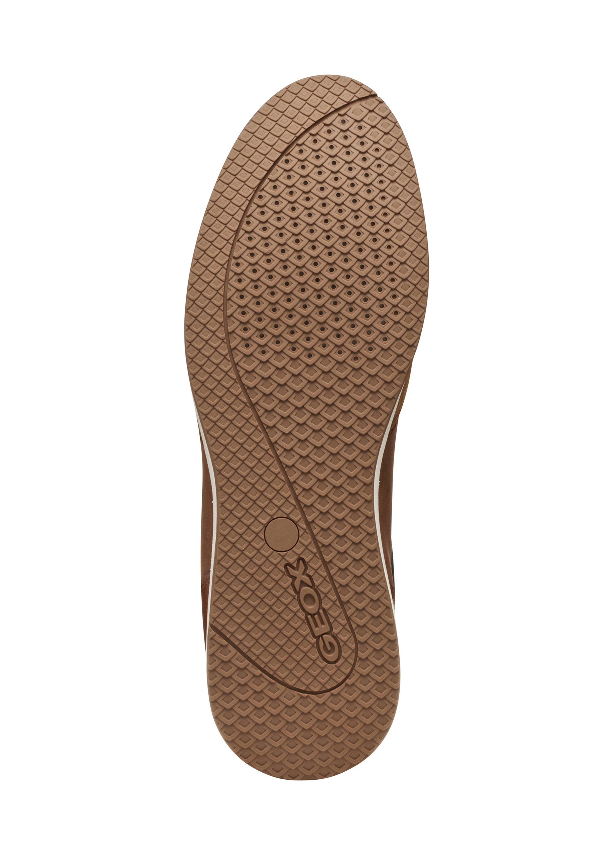 Baskets en cuir à lacets et semelle fine Homme Marron GEO-U56H5A UN1