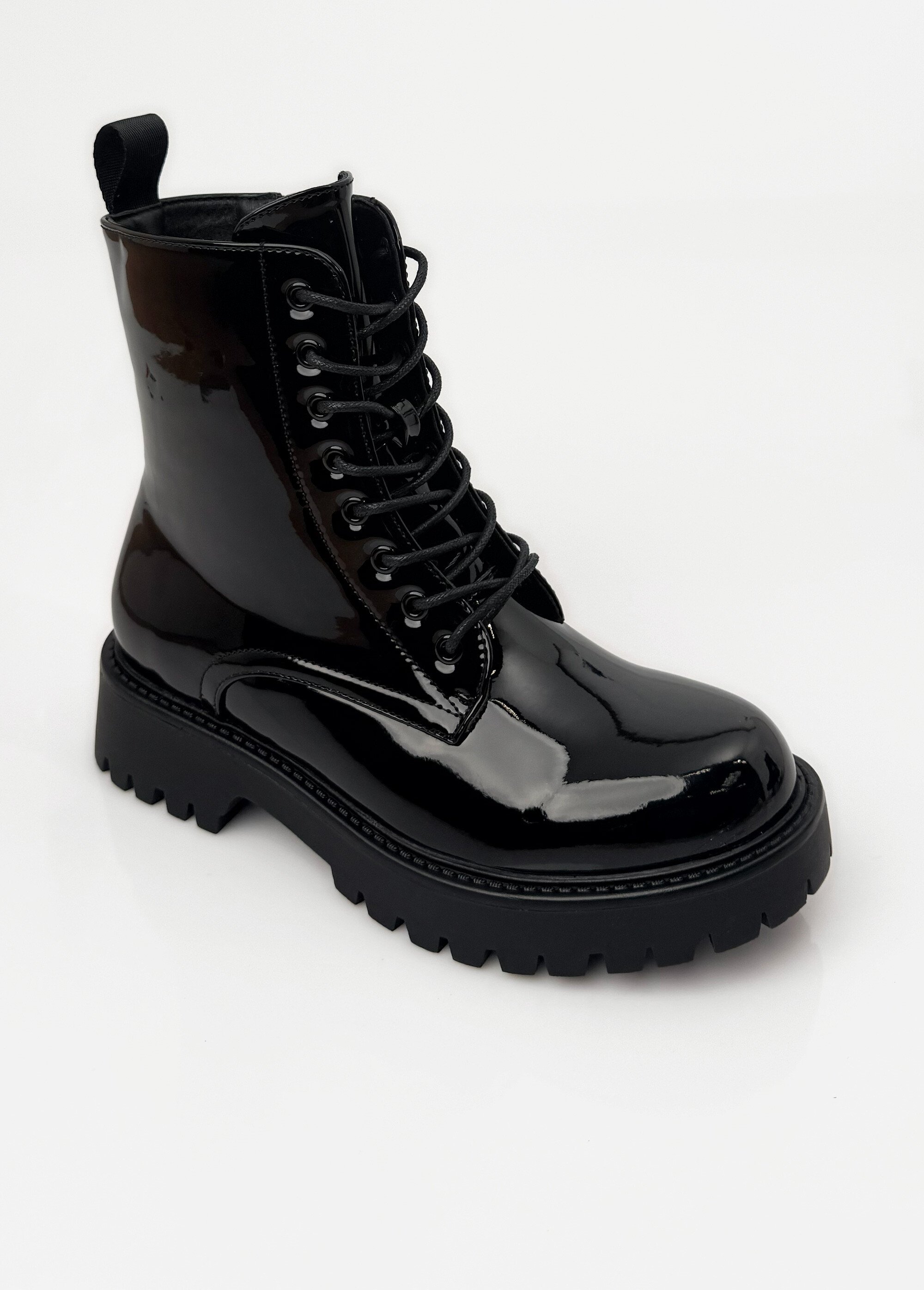 Bottines vernies style Combat boots Femme Noir LBS-DMLM7066 FA1
