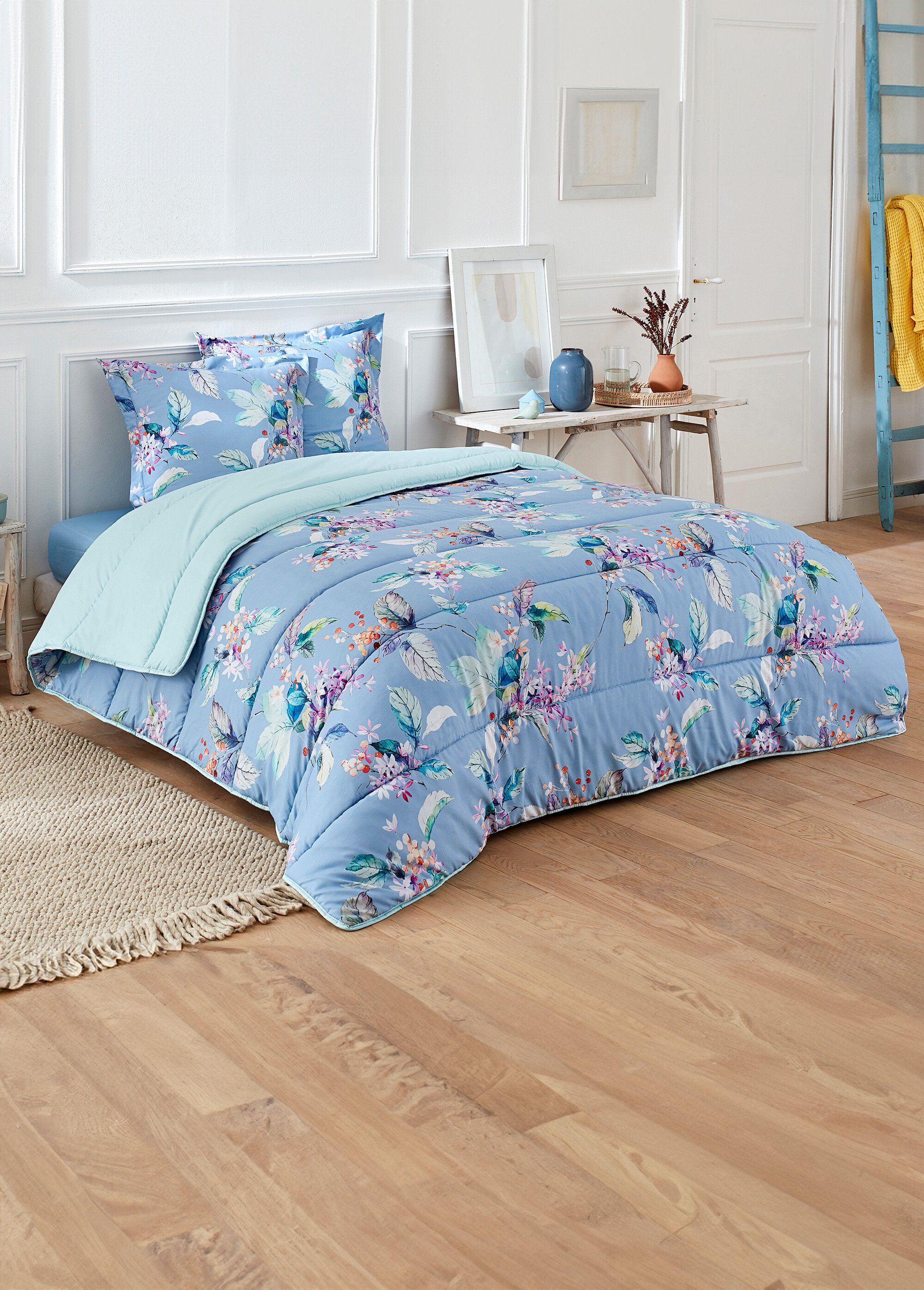 Couette microfibre double face 400 g/m² Bleu RECITATION FA1