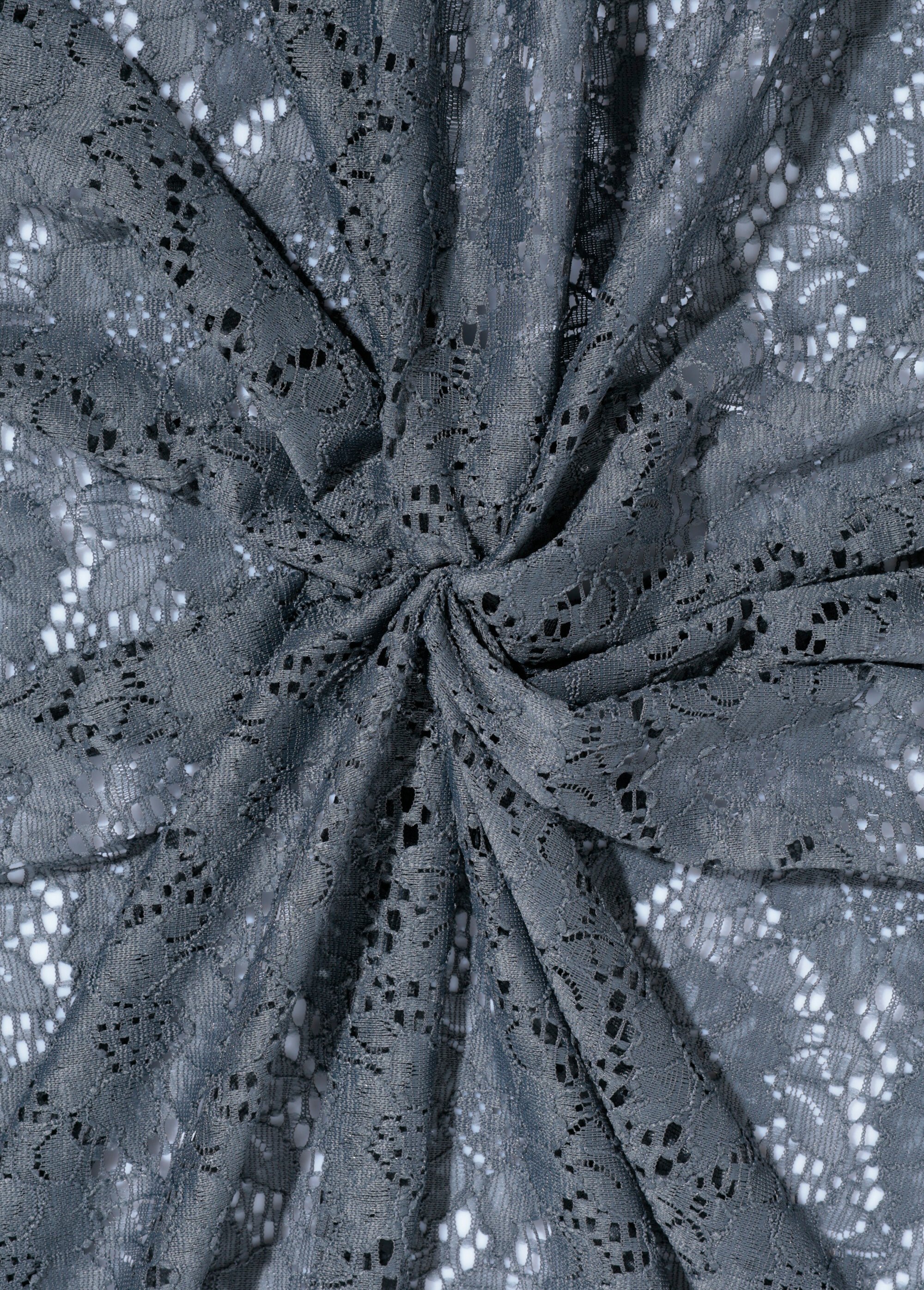 Coupon dentelle fleurie type Leavers, 2G