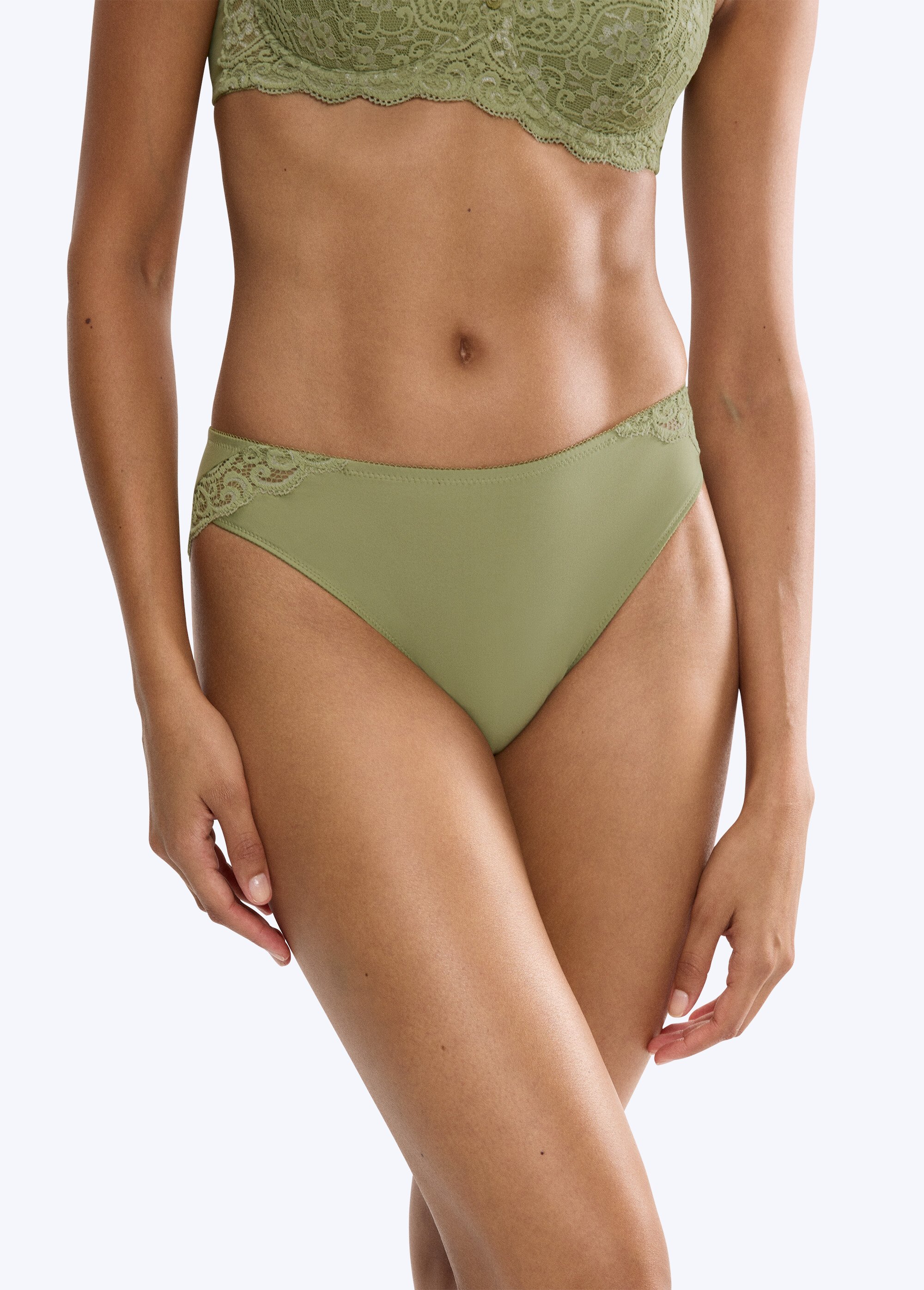 Culotte taï Amourette dentelle extensible Femme Vert DALOA FA1