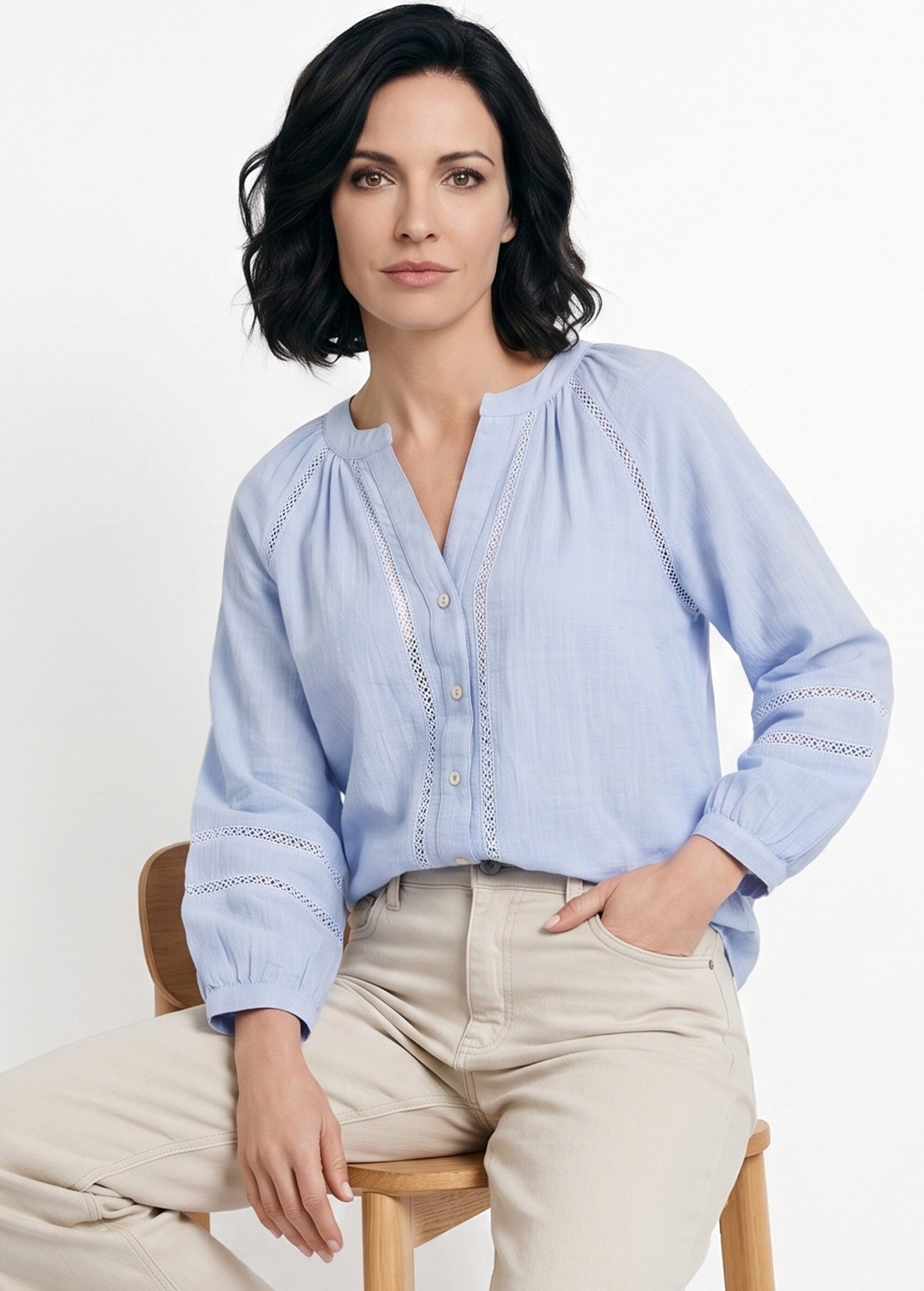 Tunique col V boutonnée, détails macramé Femme Bleu IA-Q3256 MV1